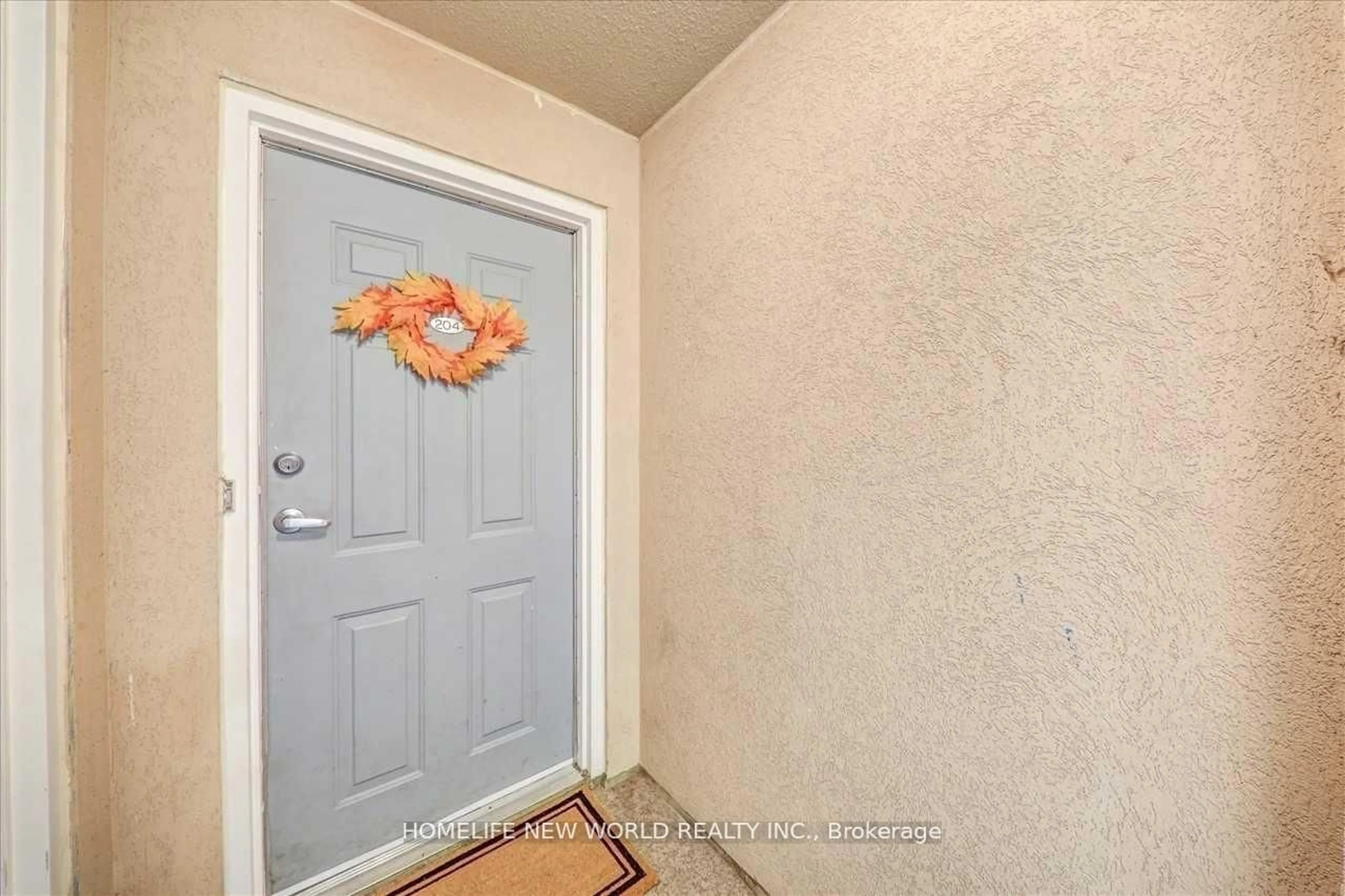 Indoor entryway for 35 Strangford Lane #204, Toronto Ontario M1L 0E5