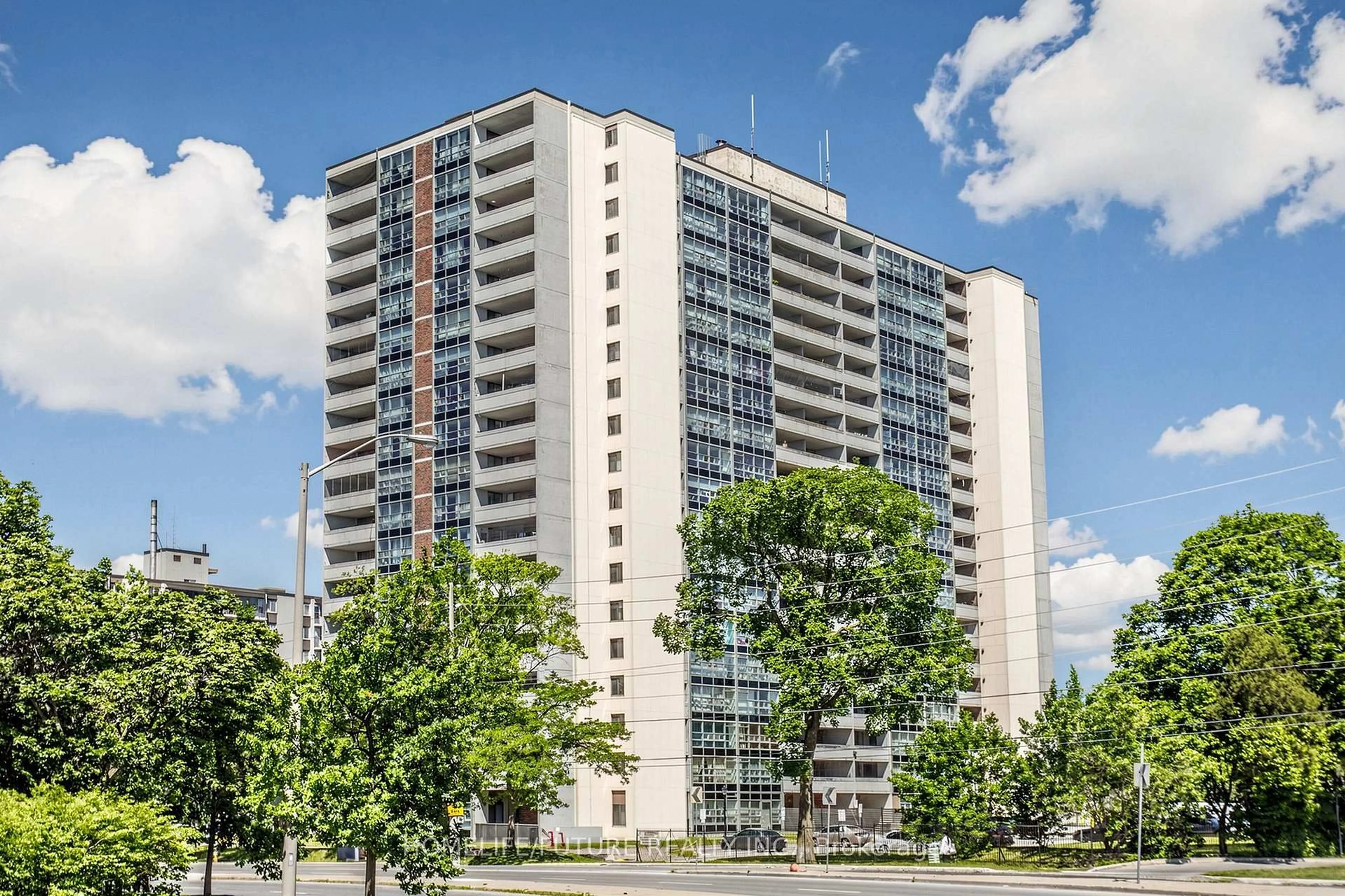 Unknown for 3380 Eglinton Ave #709, Toronto Ontario M1J 3L6