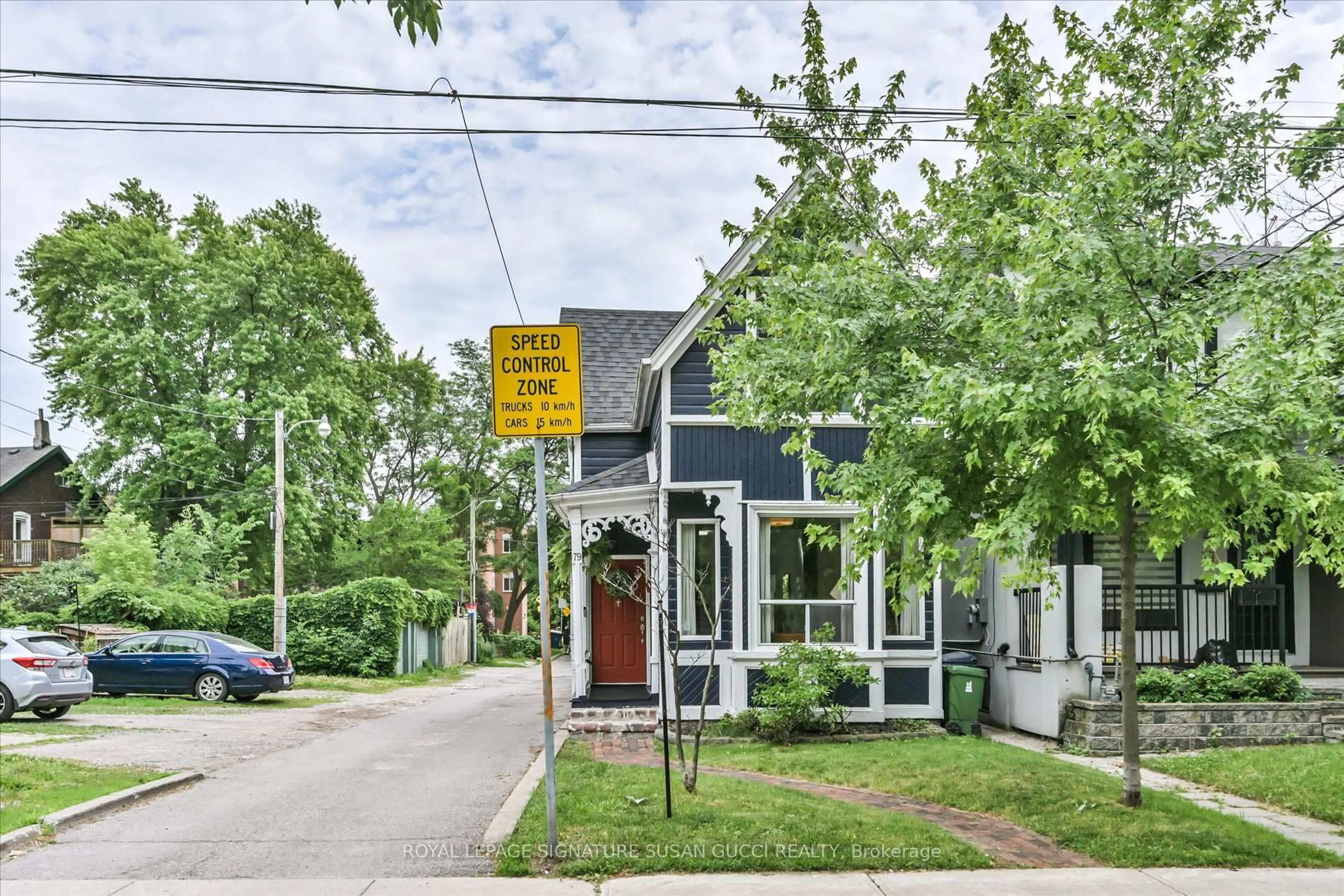 Unknown for 79 Balfour Ave, Toronto Ontario M4C 1T4