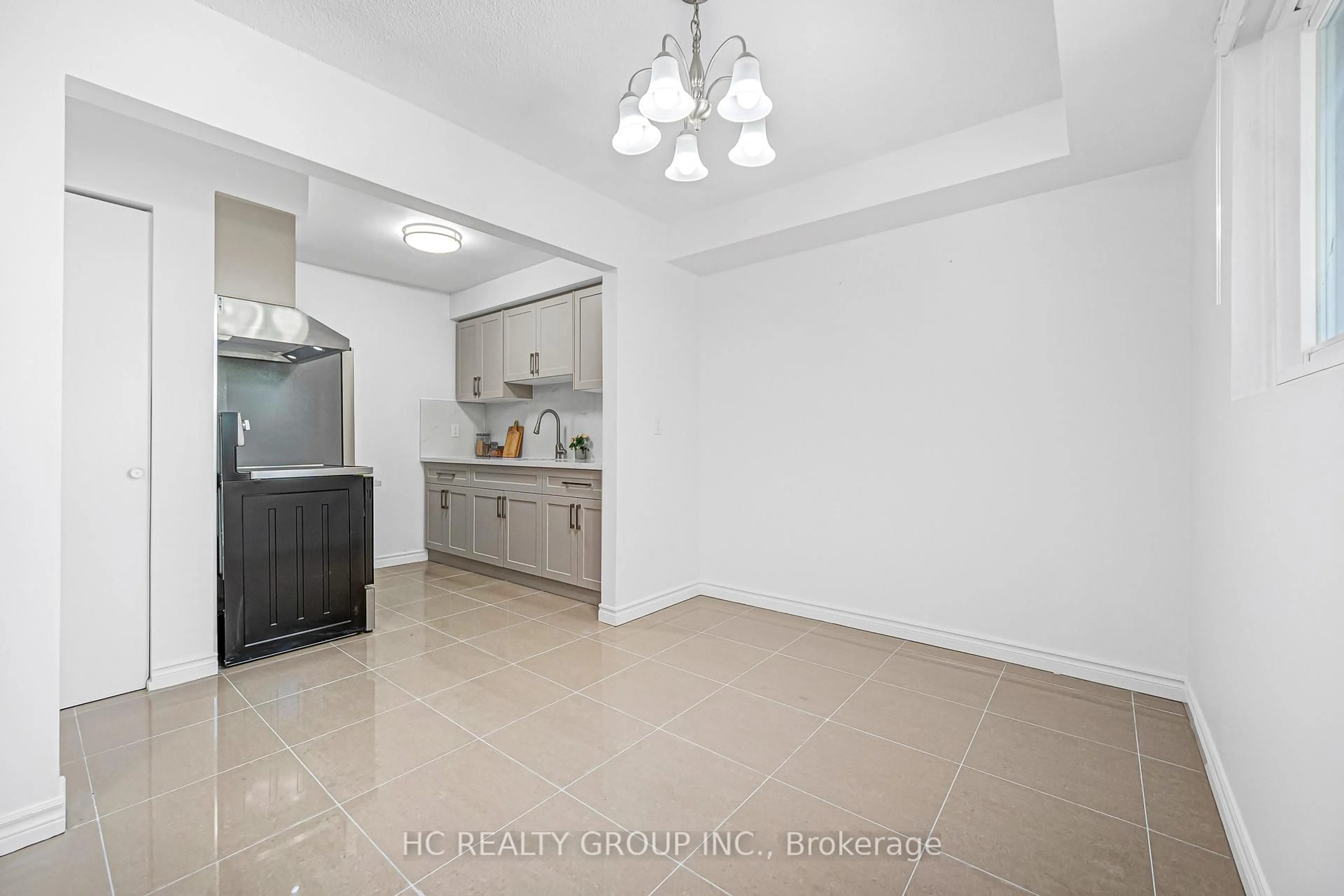 Standard kitchen, unknown for 1280 Bridletowne Circ #109, Toronto Ontario M1W 2V4