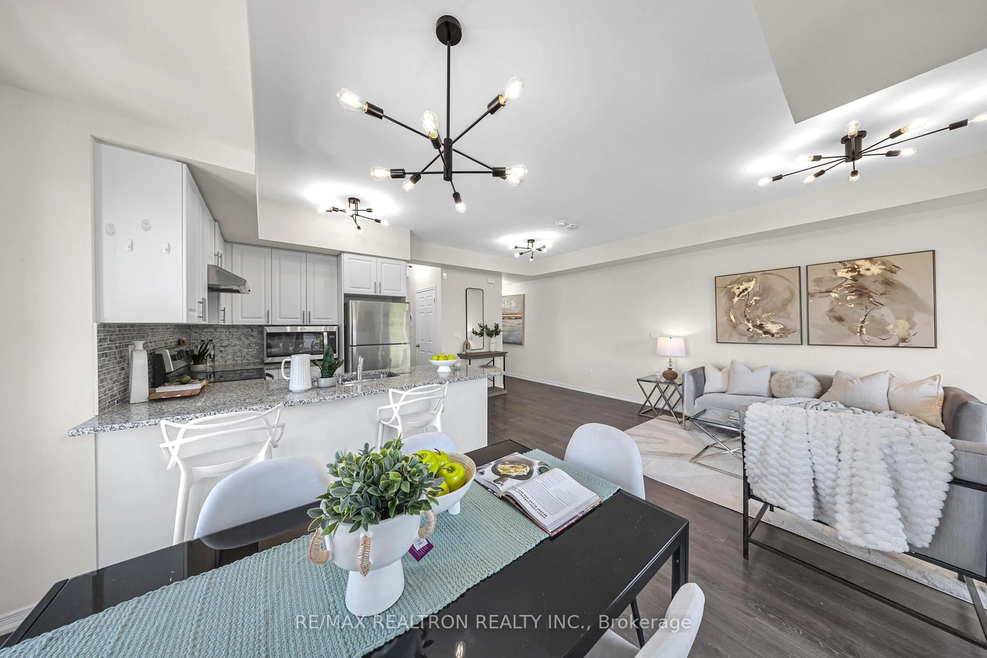 Open concept kitchen, ceramic/tile floor for 510 Kingbird Grve #328, Toronto Ontario M1B 0E4