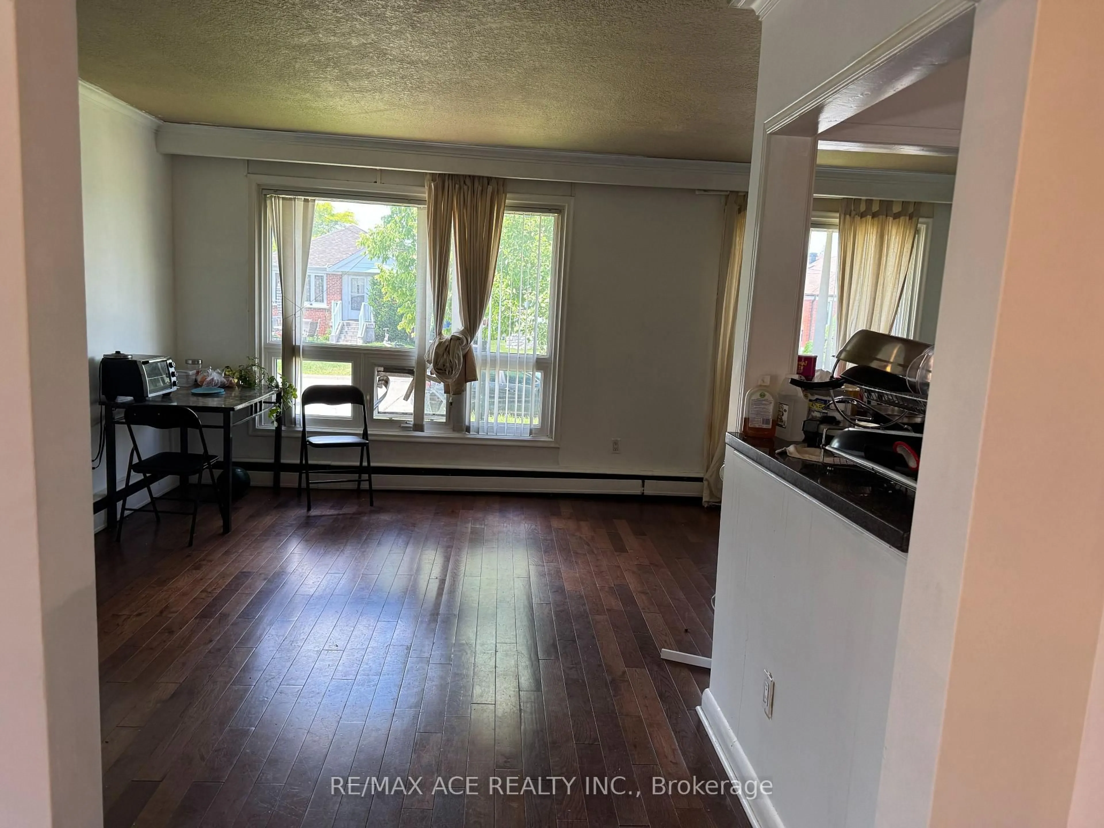 A pic of a room for 47 Crosland Dr, Toronto Ontario M1R 4M9