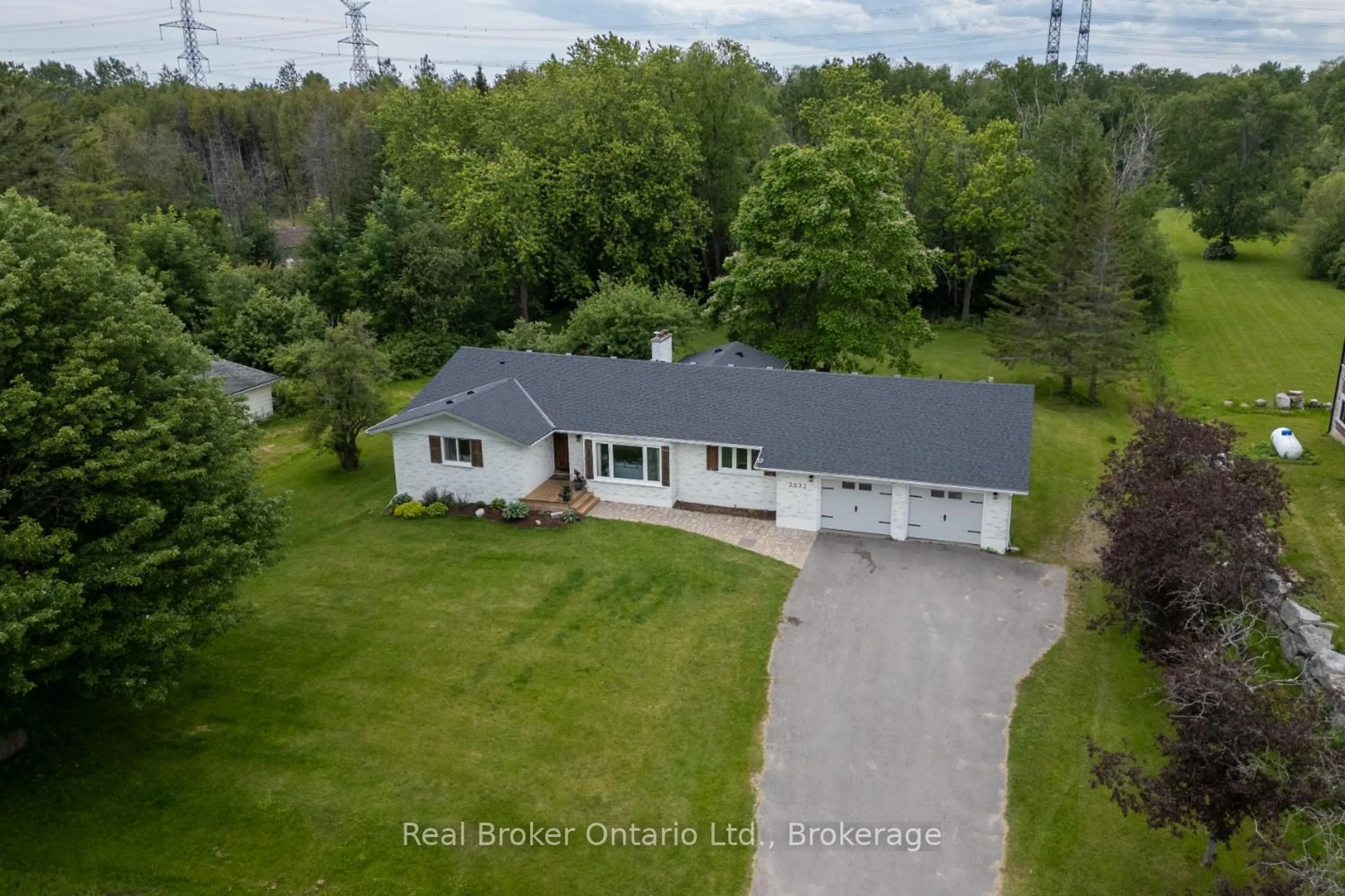A pic from outside/outdoor area/front of a property/back of a property/a pic from drone, water/lake/river/ocean view for 2532 Holt Rd, Clarington Ontario L1C 6G6