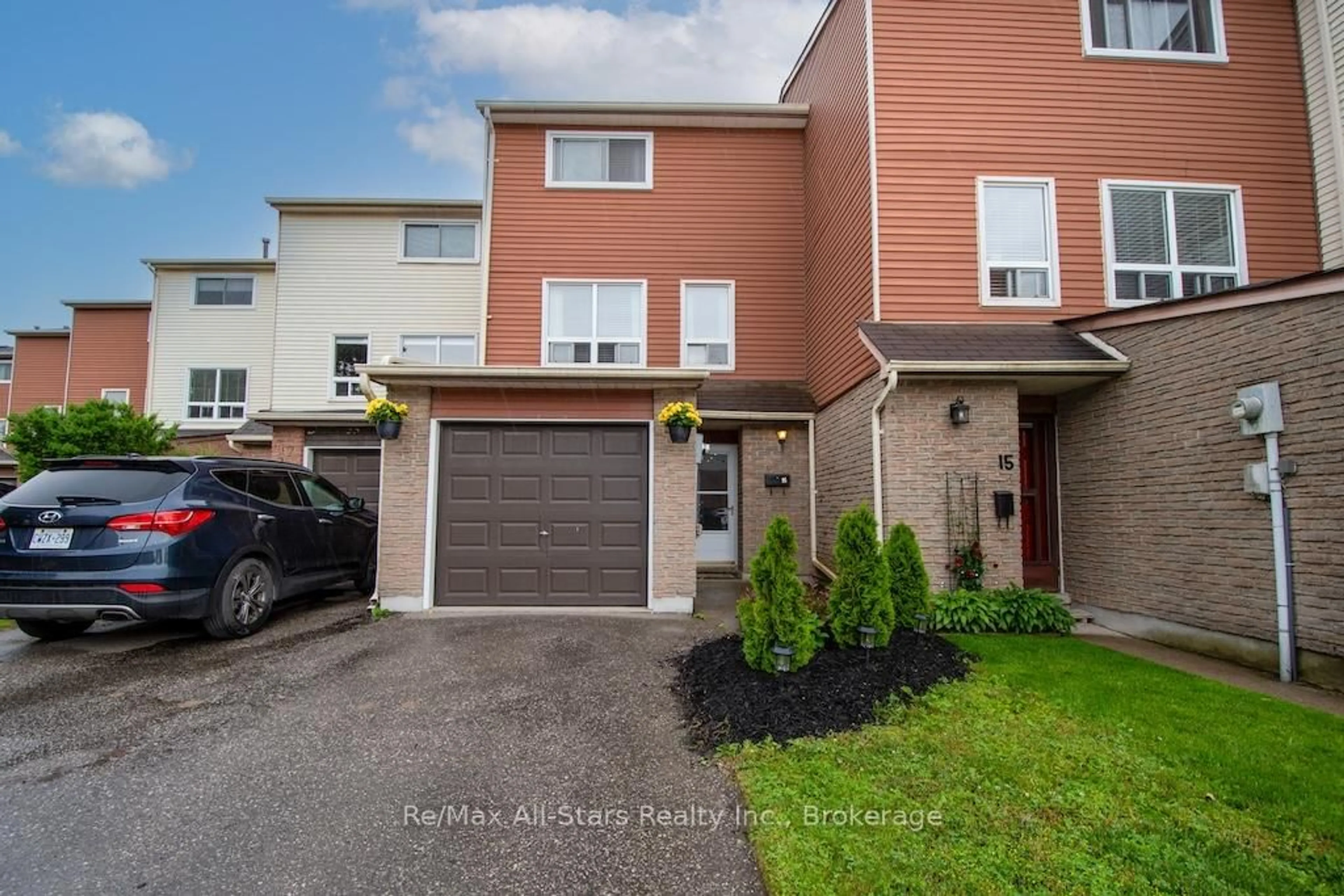 Unknown for 72 Martin Rd #16, Clarington Ontario L1C 3N3
