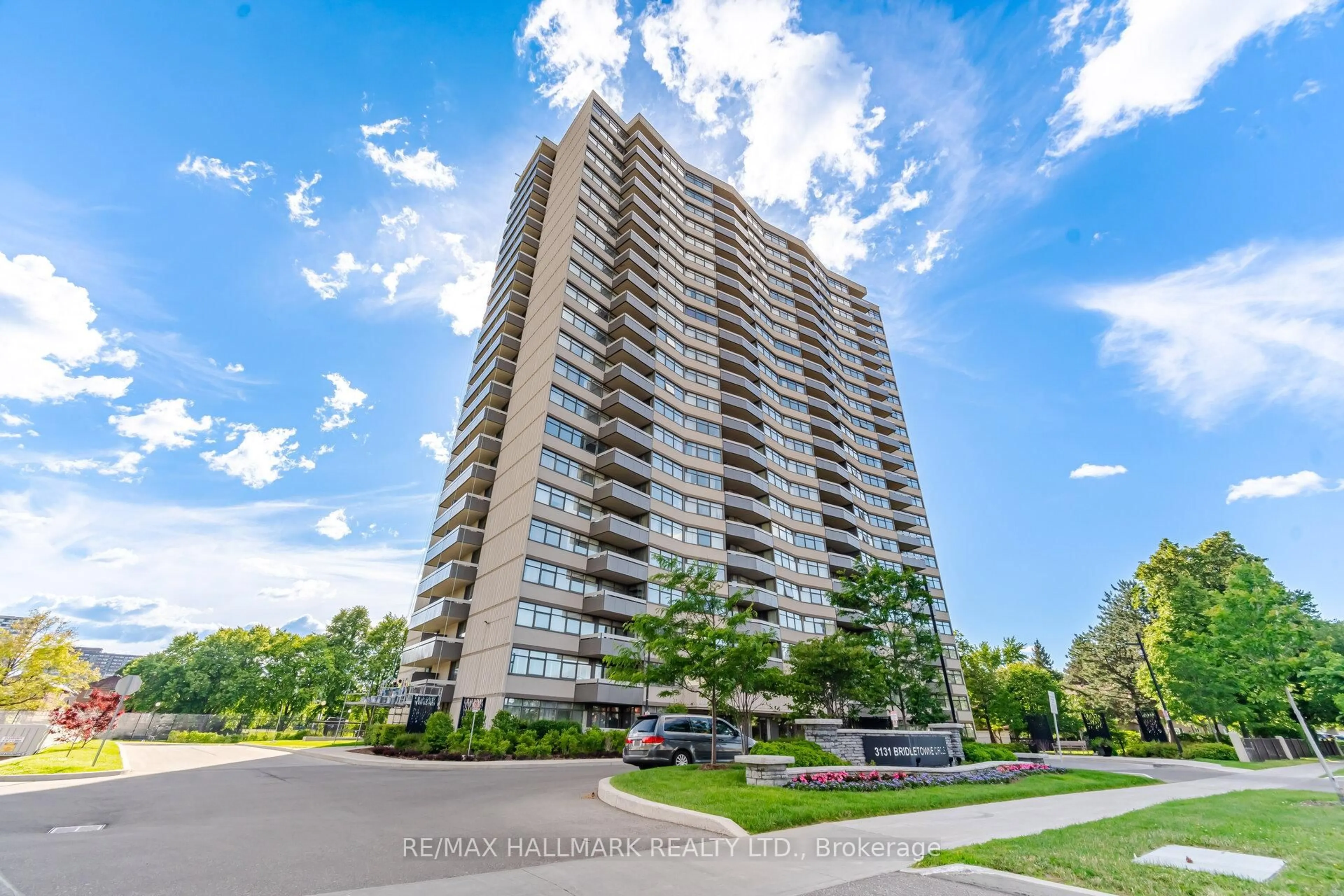 A pic from outside/outdoor area/front of a property/back of a property/a pic from drone, unknown for 3131 Bridletowne Circ #1701, Toronto Ontario M1W 2S9