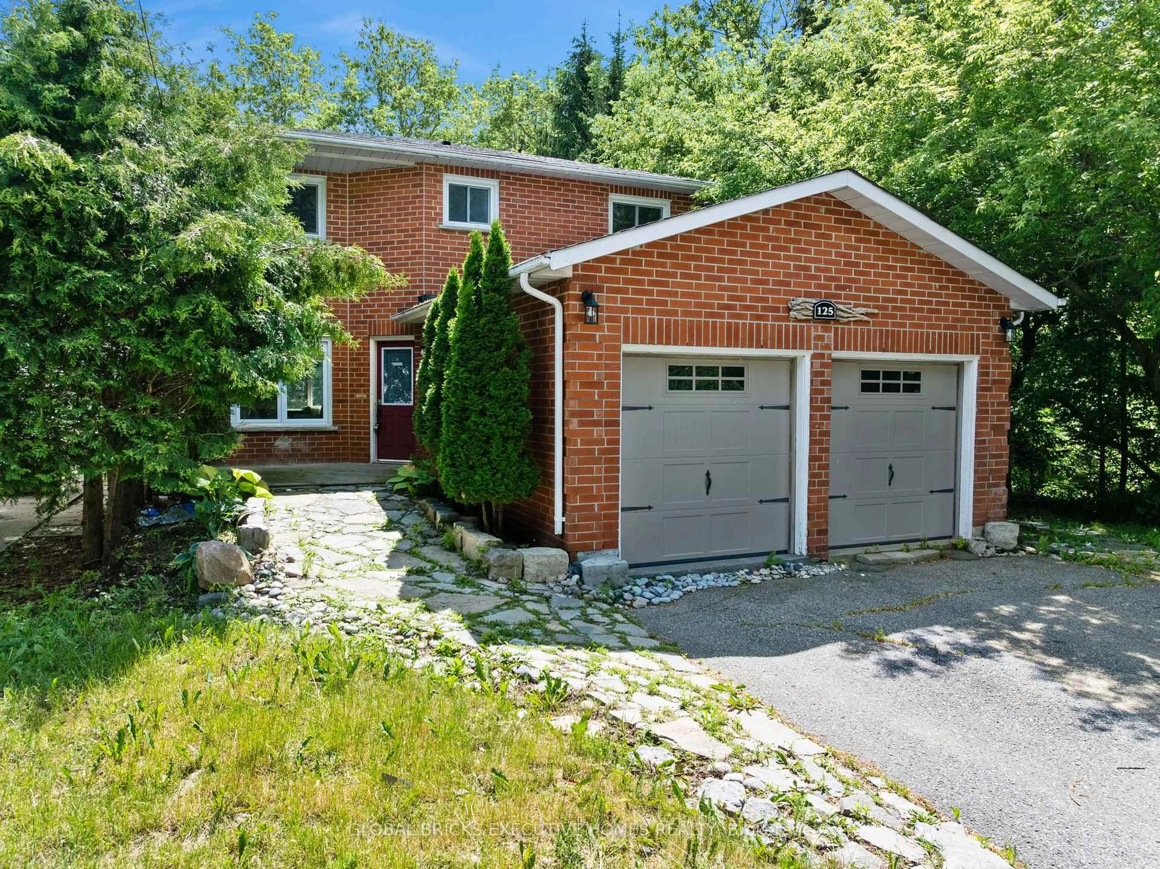 Home with brick exterior material, street for 125 Andrew St, Clarington Ontario L1B 1J5