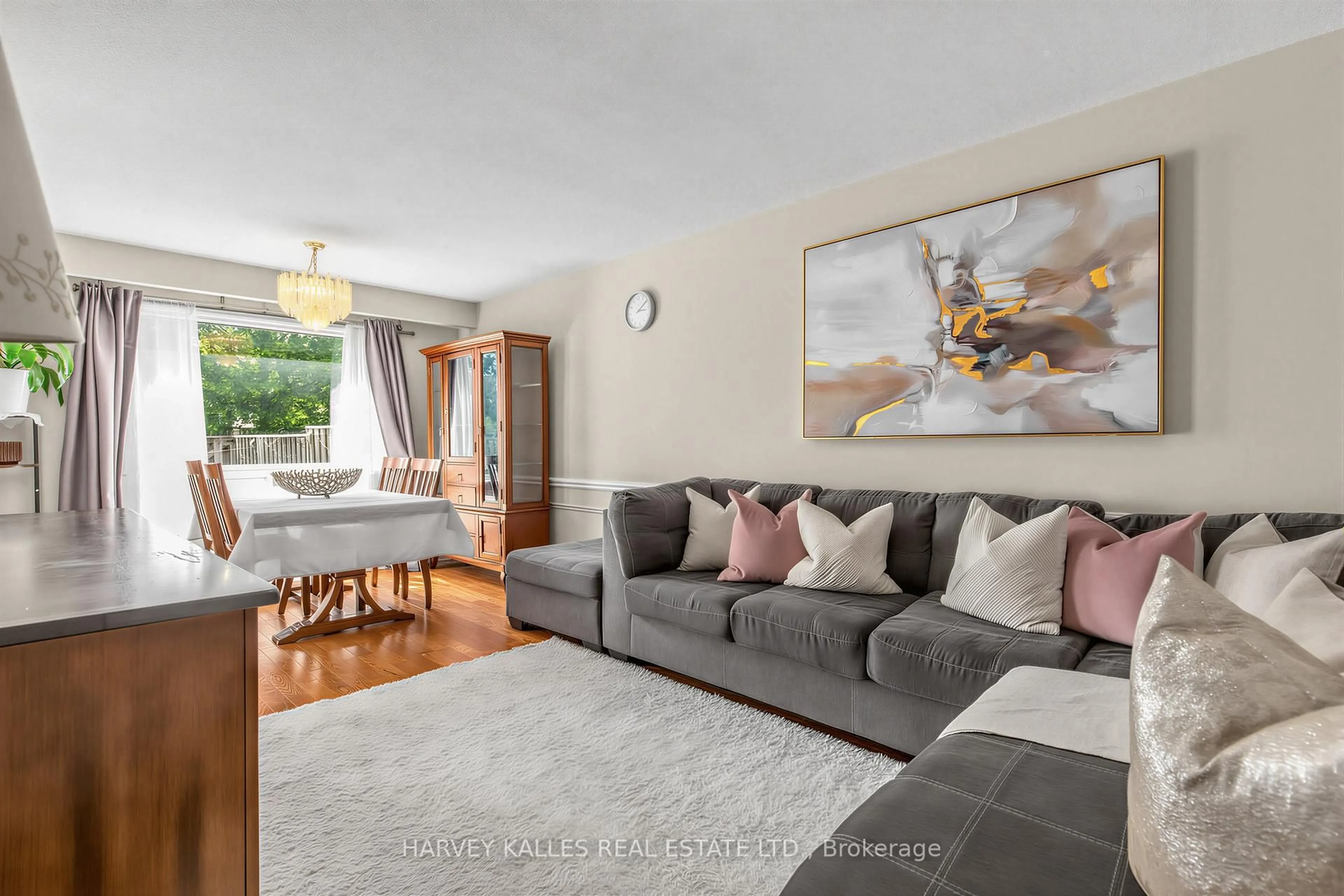 Living room with furniture, unknown for 1180 Sandhurst Circ #2, Toronto Ontario M1V 1T8