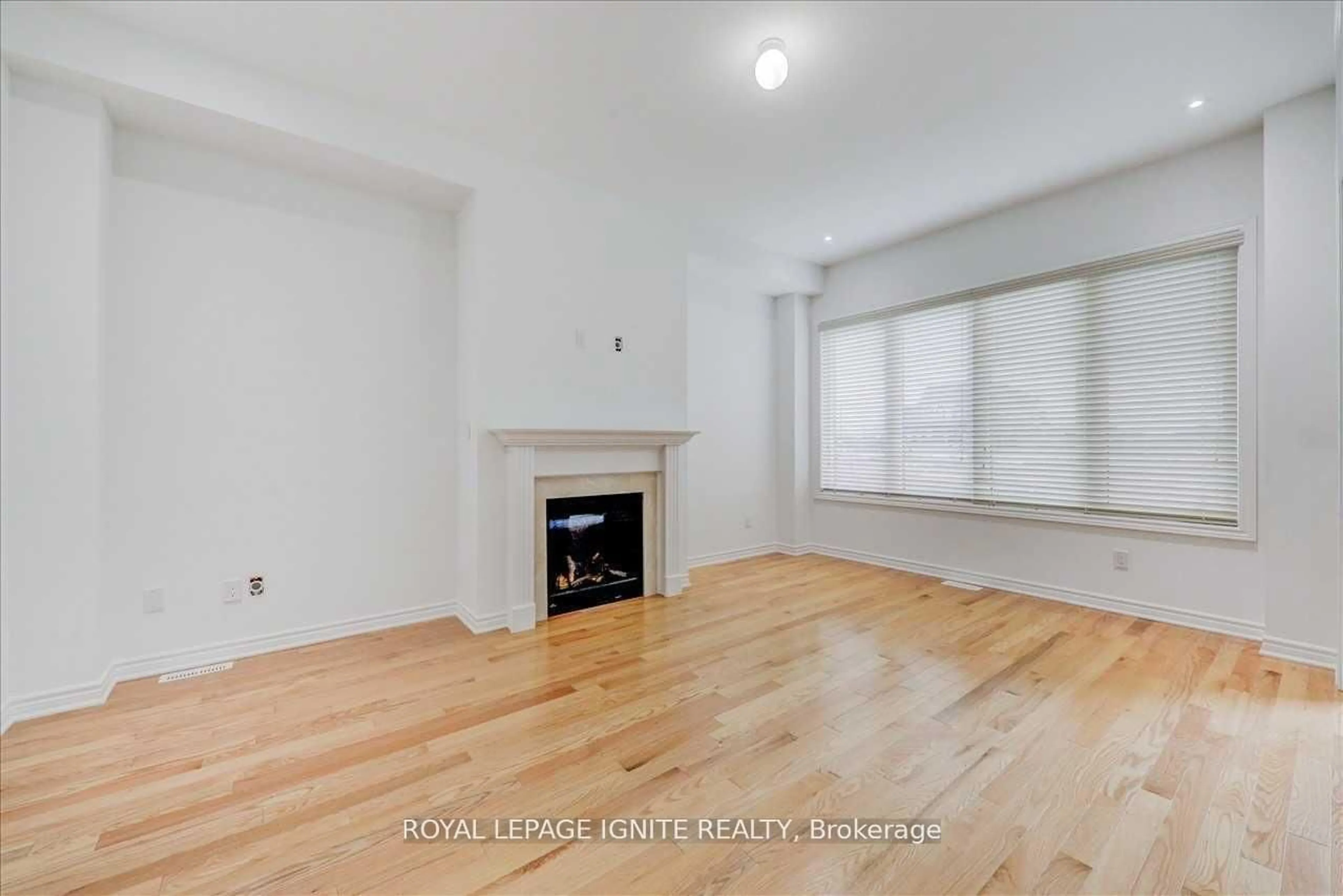 A pic of a room for 96 Closson Dr, Whitby Ontario L1P 0M8