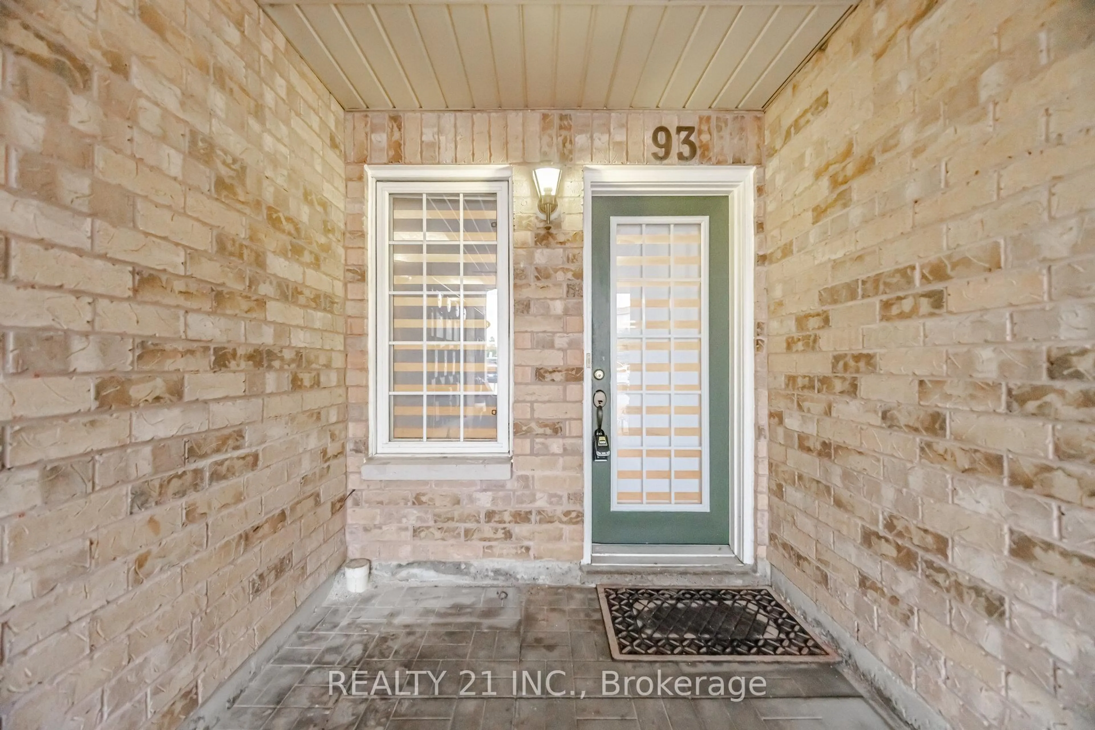 Indoor entryway for 200 Mclevin Ave #93, Toronto Ontario M1B 6C8