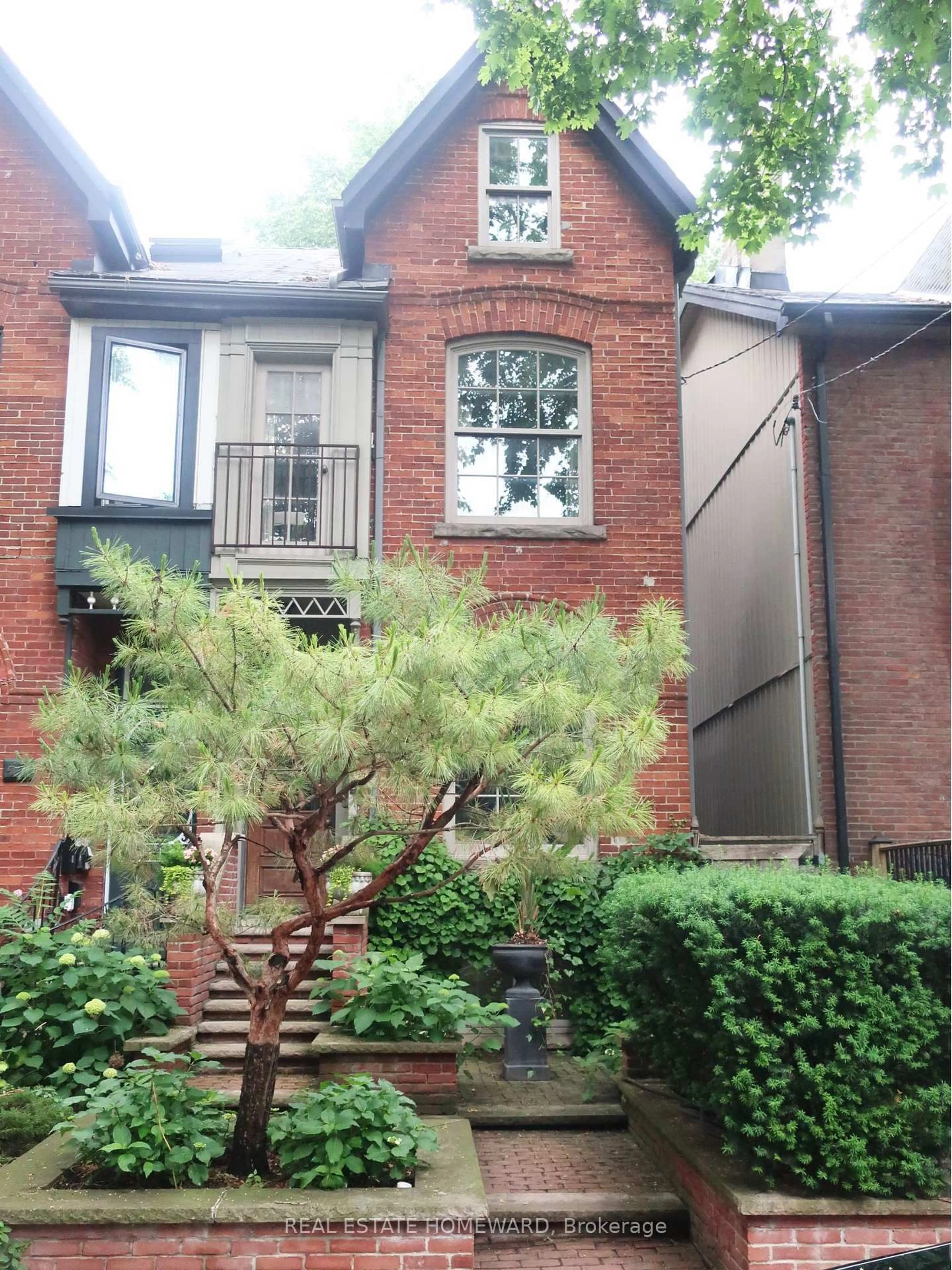 Home with brick exterior material, street for 45 Grant St, Toronto Ontario M4M 2H6