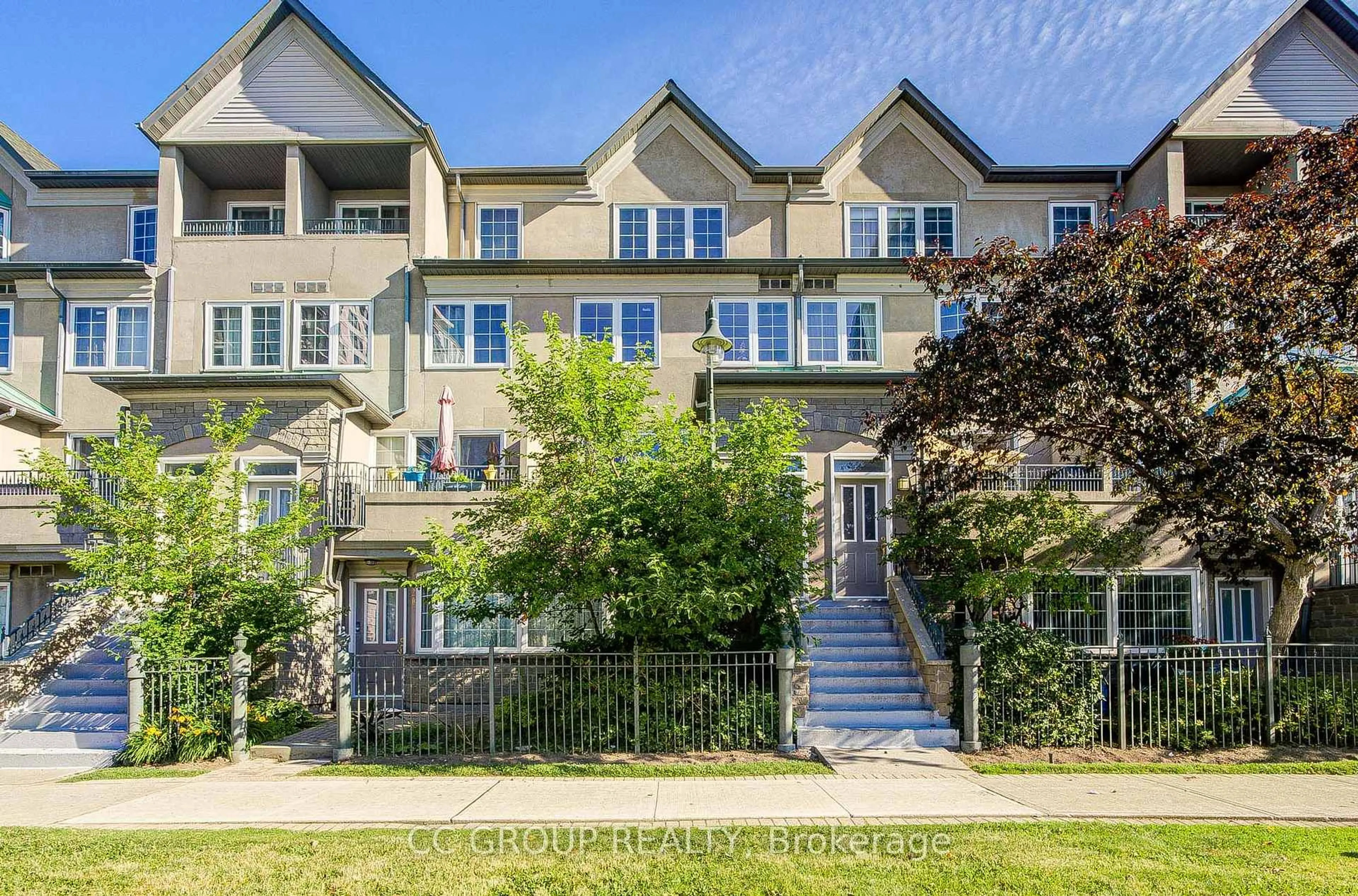 A pic from outside/outdoor area/front of a property/back of a property/a pic from drone, unknown for 188 Bonis Ave #519, Toronto Ontario M1T 3W3