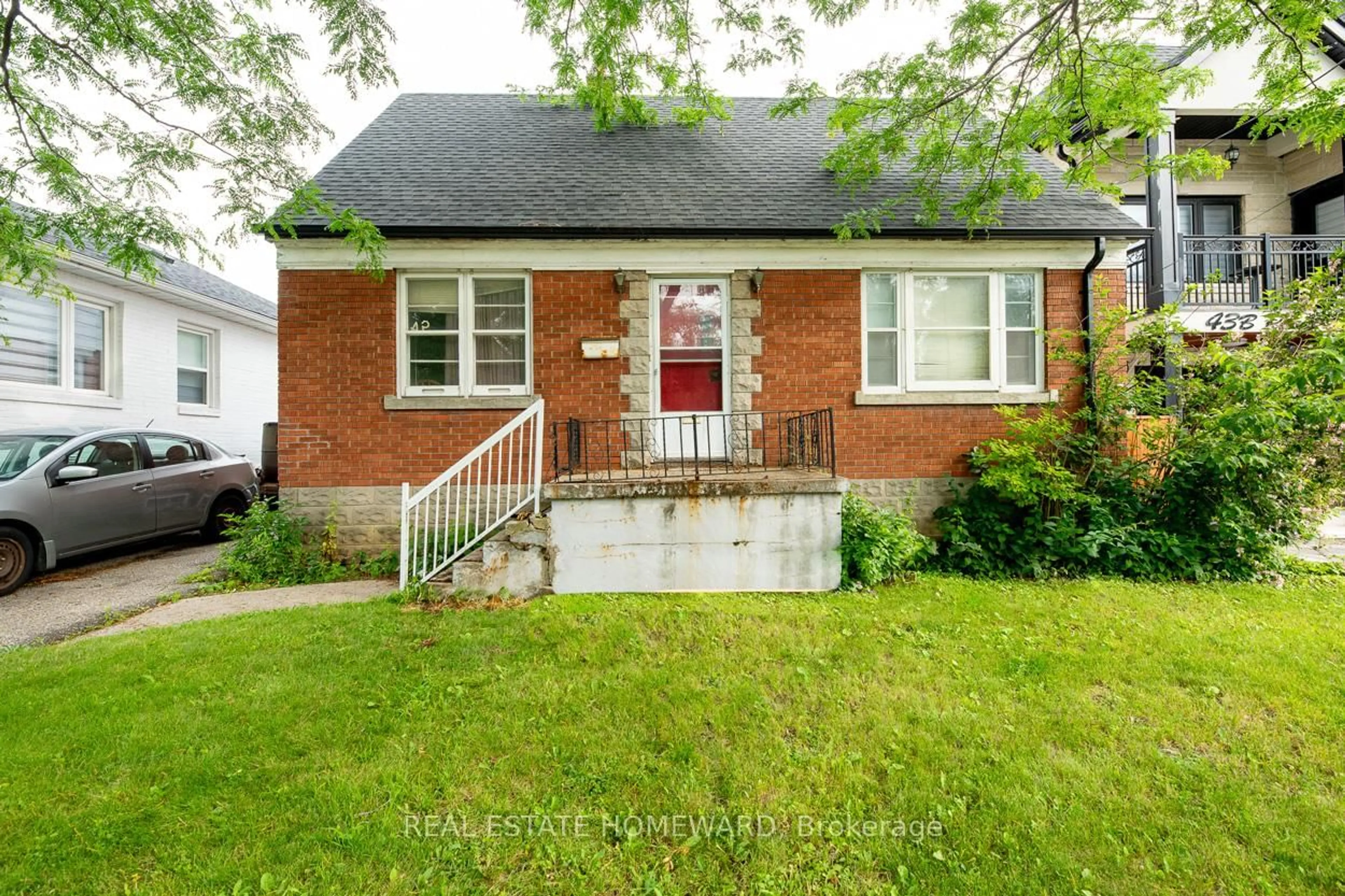 Home with brick exterior material, street for 45 Park St, Toronto Ontario M1N 2N4