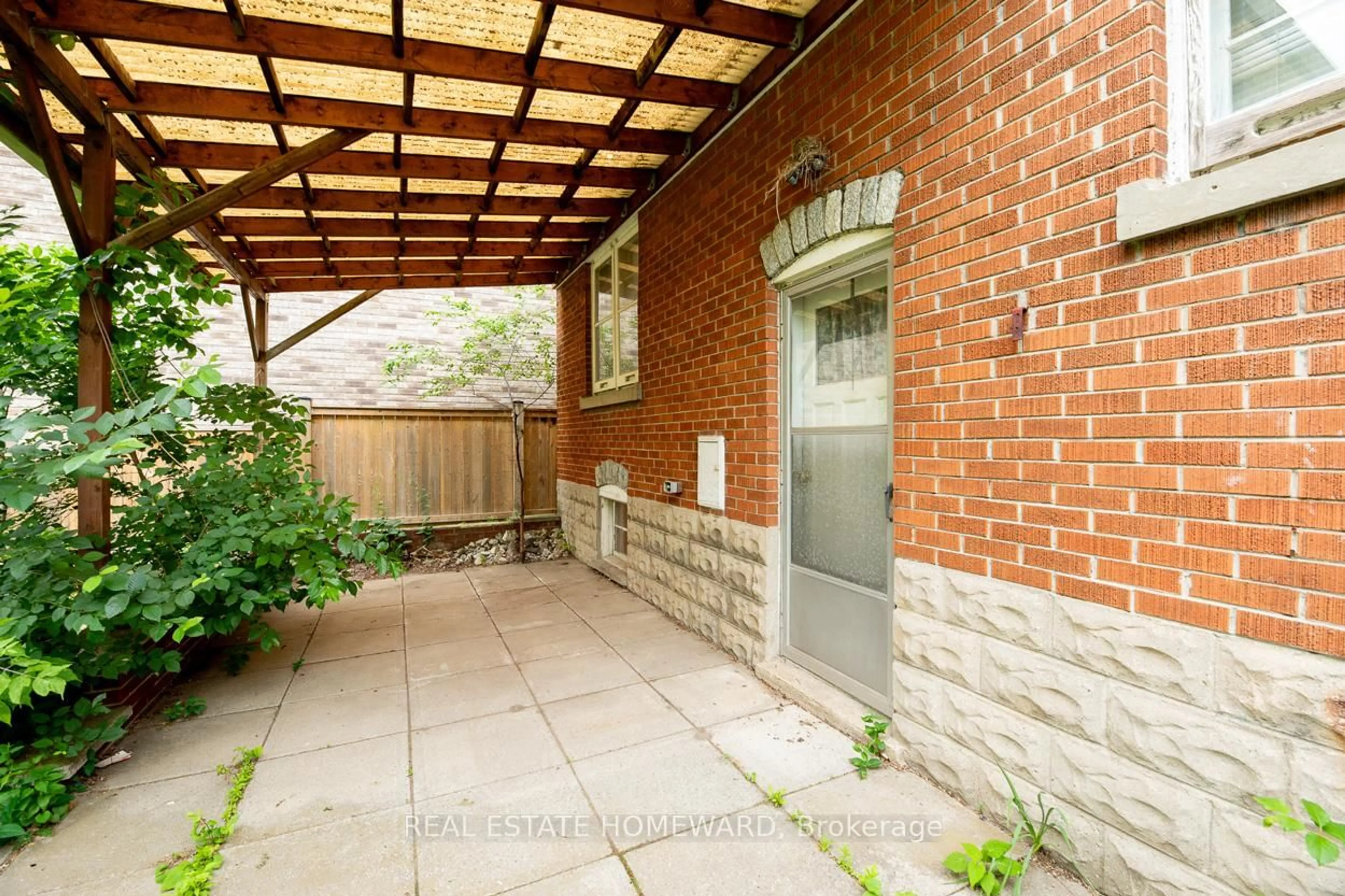 Patio, street for 45 Park St, Toronto Ontario M1N 2N4
