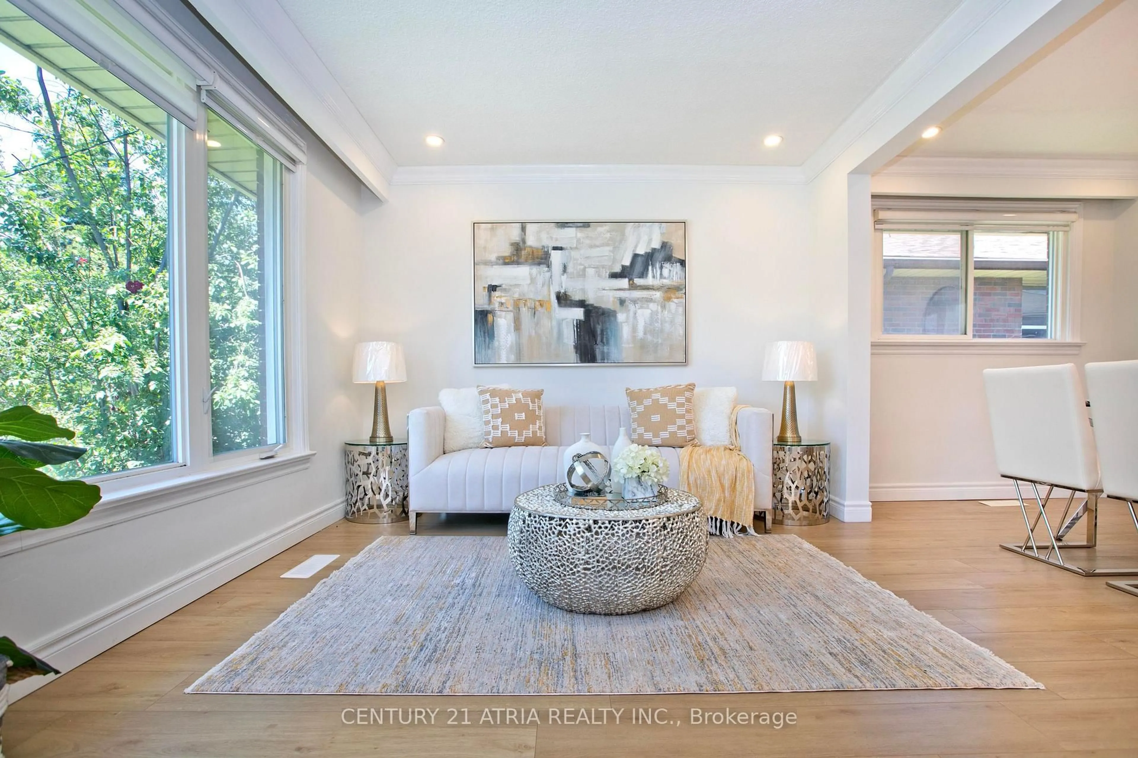 Living room with furniture, unknown for 53 Bergen Rd, Toronto Ontario M1P 1S1