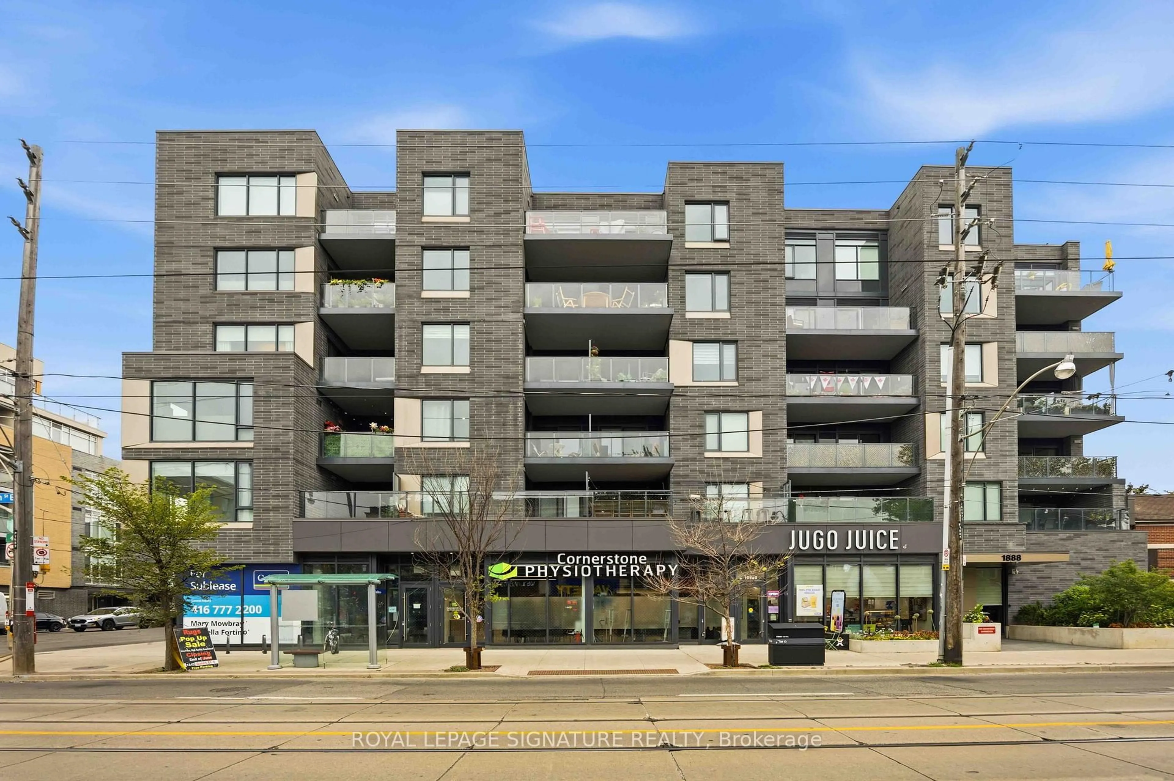 Unknown for 1888 Queen St #405, Toronto Ontario M4L 1H3