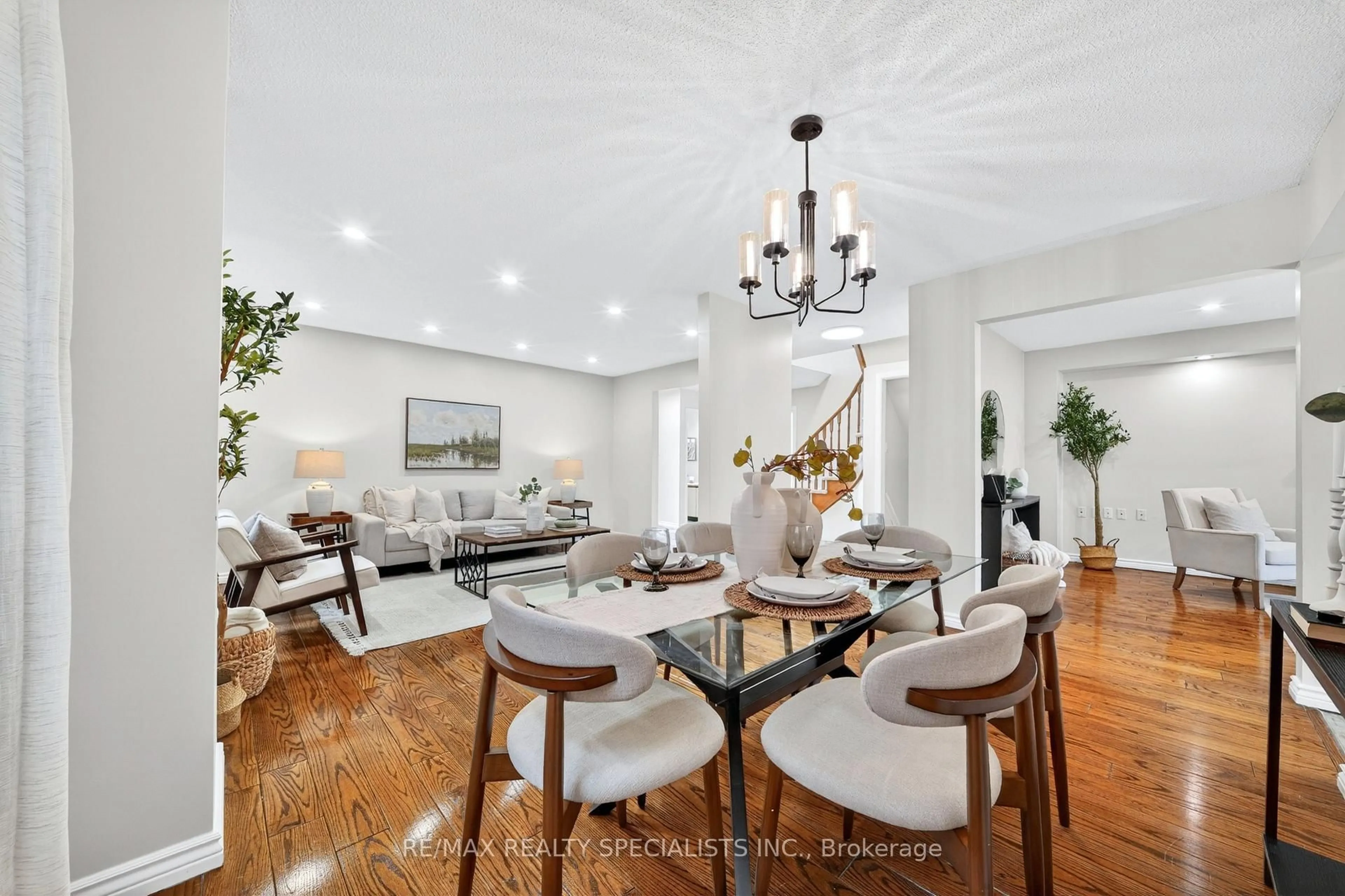 Dining room, unknown for 17 Payzac Ave, Toronto Ontario M1E 5A7
