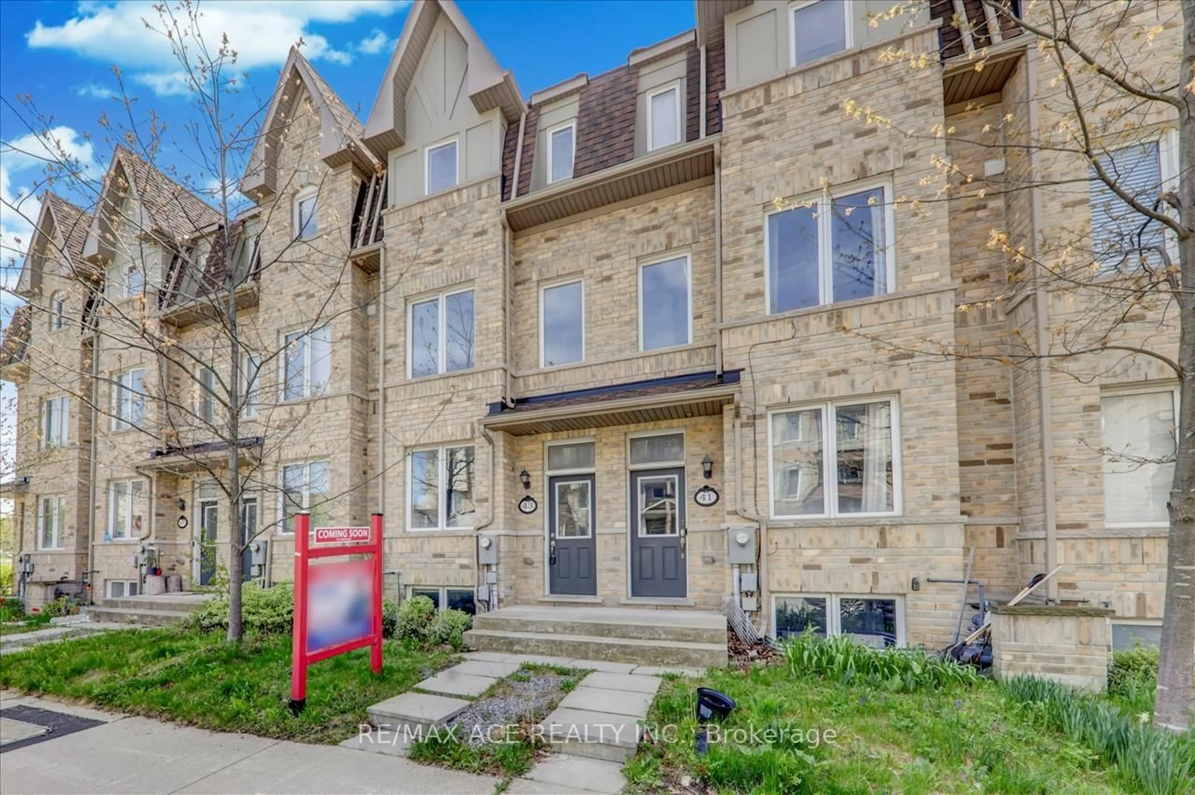 Home with brick exterior material, street for 43 Kawneer Terr, Toronto Ontario M1P 0C2