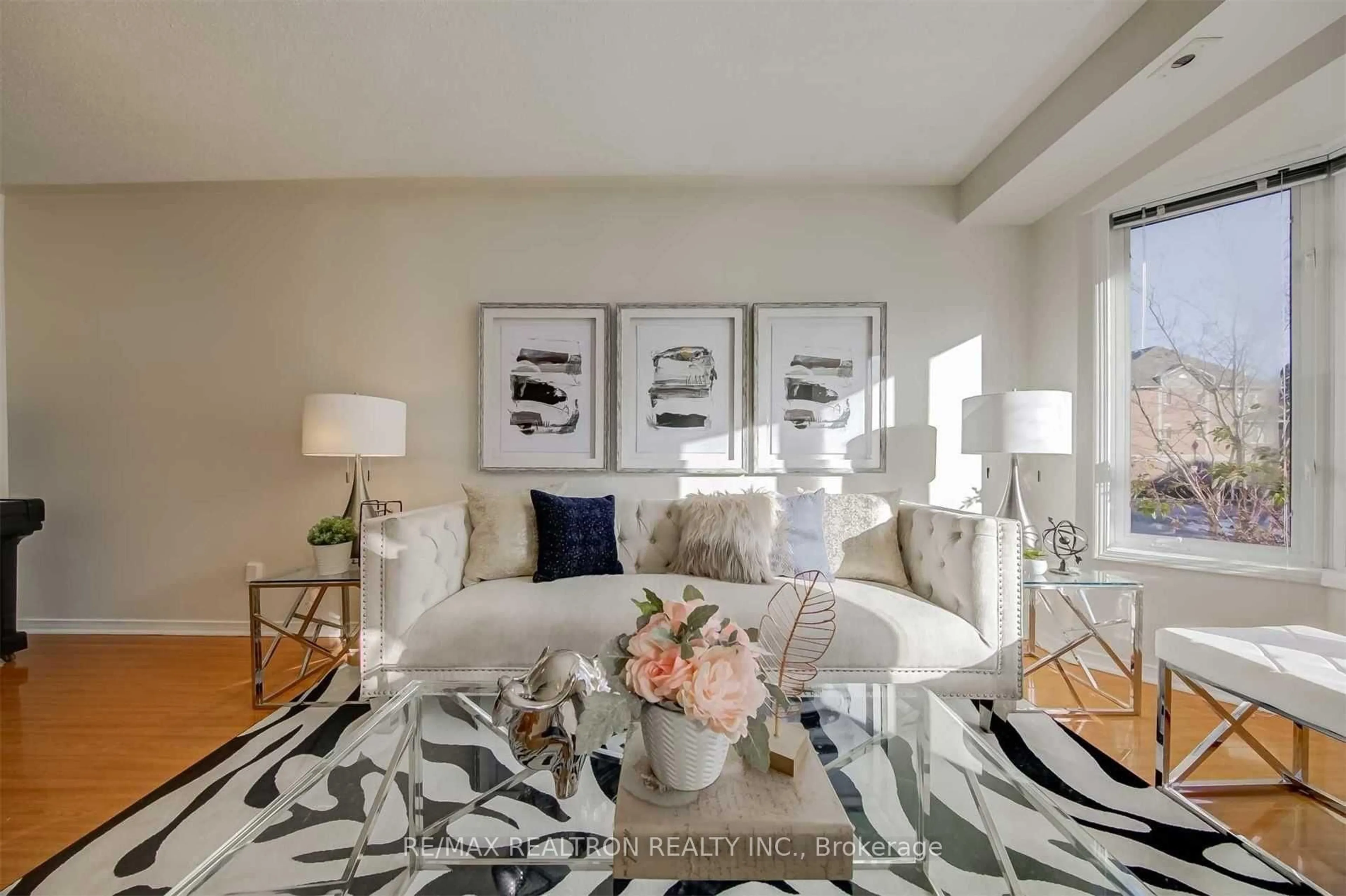 Living room with furniture, unknown for 28 Rosebank Dr #612, Toronto Ontario M1B 5Z1