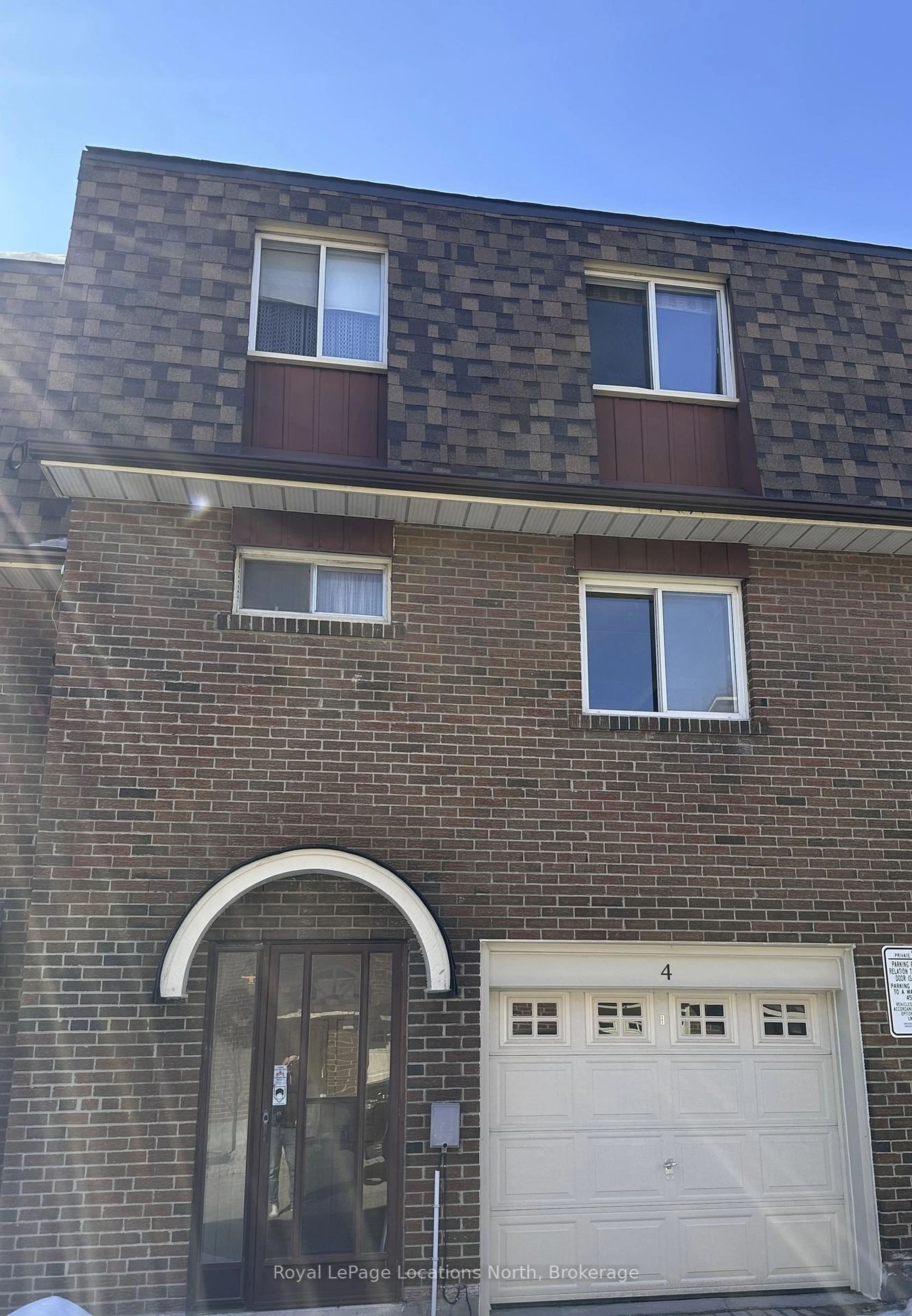 Home with brick exterior material, street for 431 Military Tr #4, Toronto Ontario M1E 4E8