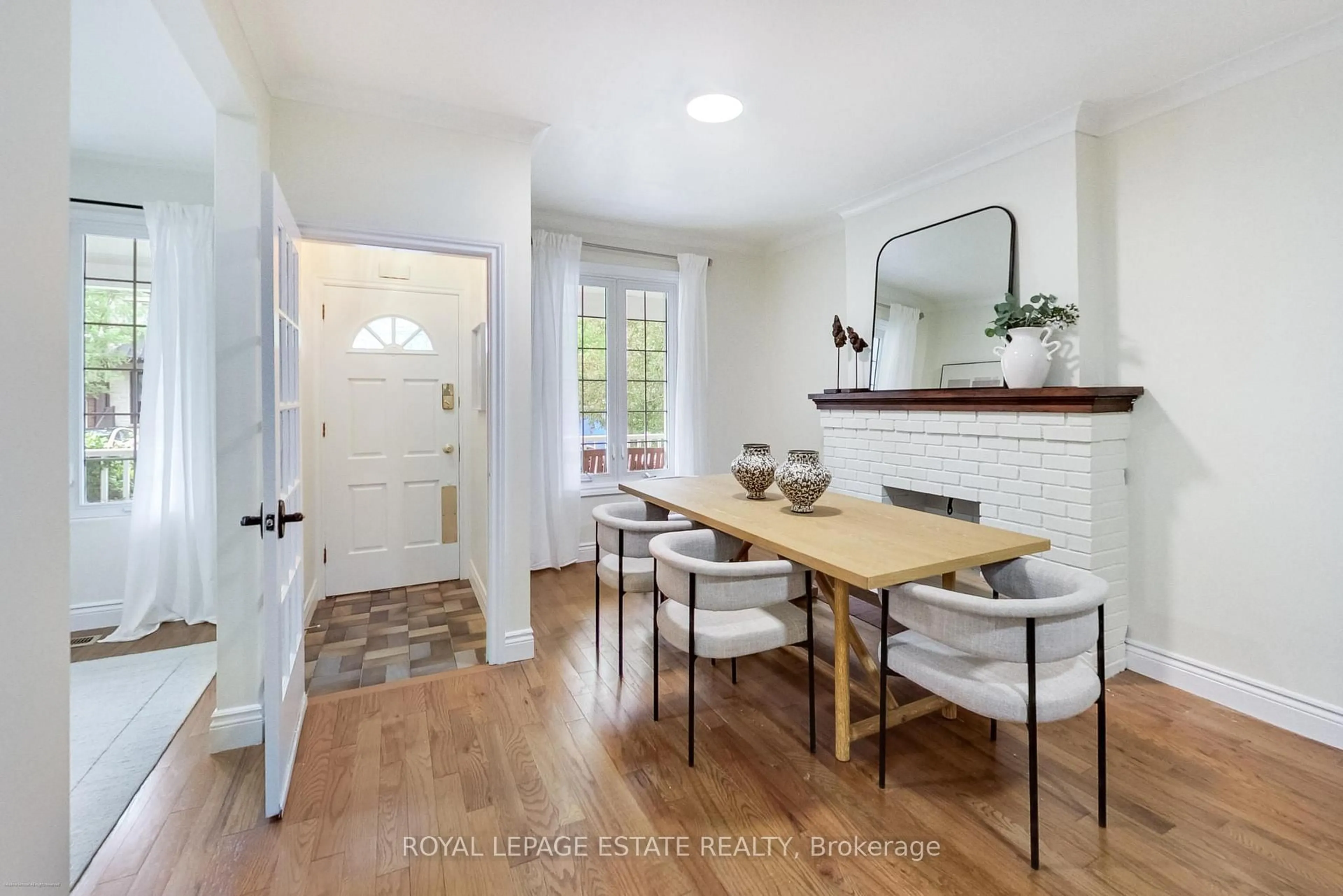 Dining room, unknown for 237 Glebemount Ave, Toronto Ontario M4C 3T5