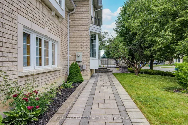 32 Maggs St, Ajax 5