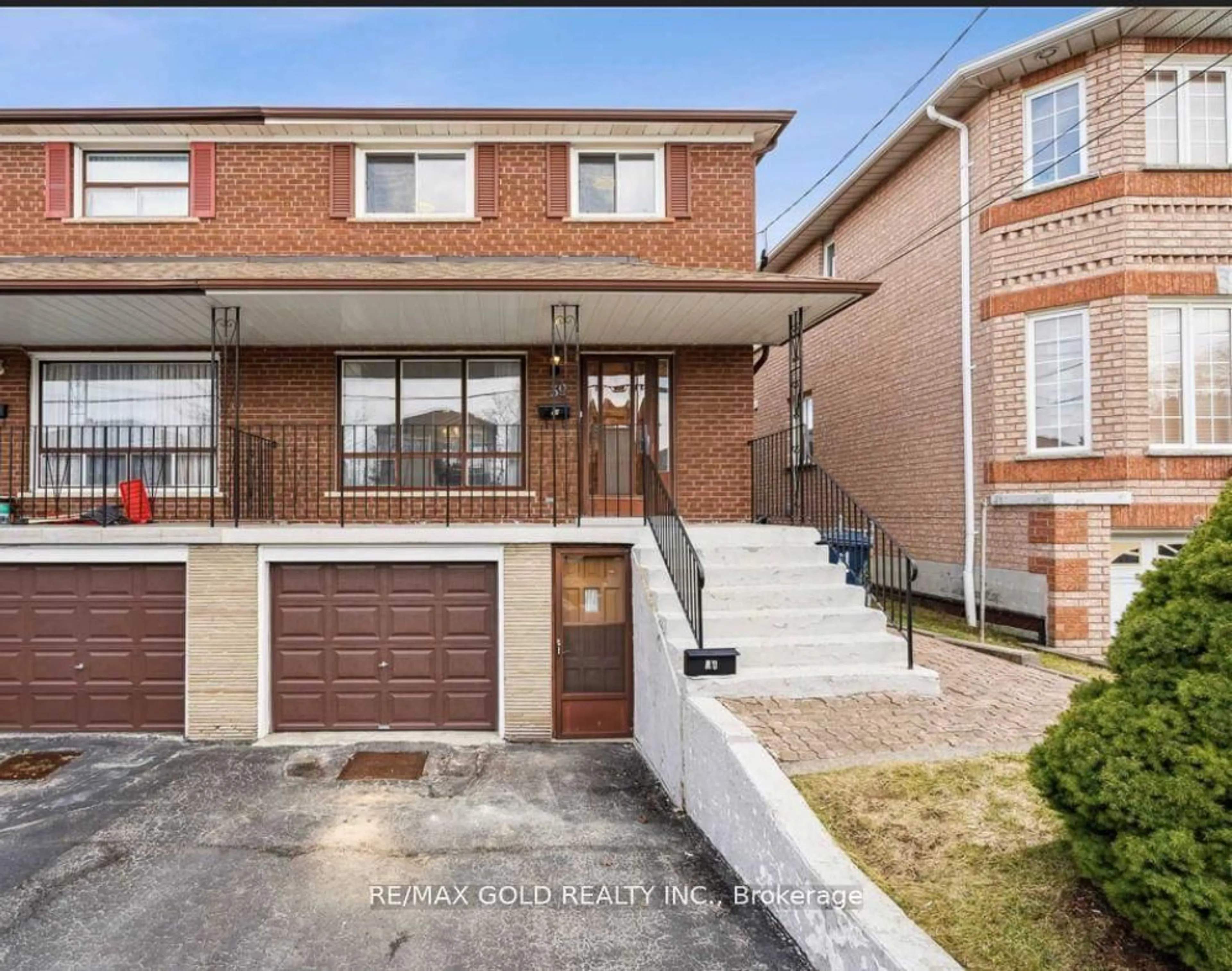 Home with brick exterior material, street for 39 Magnolia Ave, Toronto Ontario M1K 3K3