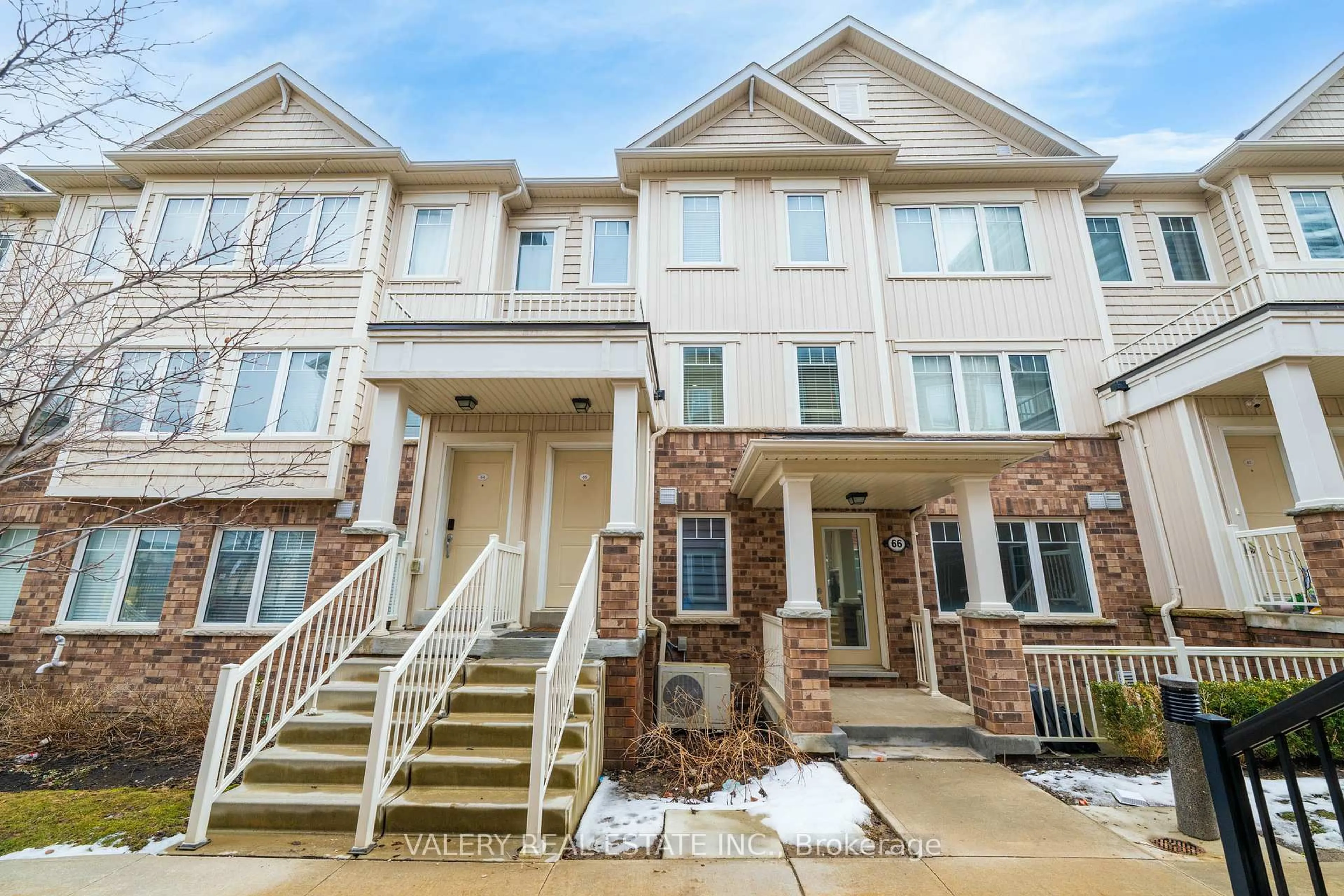 Unknown for 2500 Hill Rise Crt #65, Oshawa Ontario L1L 0M6