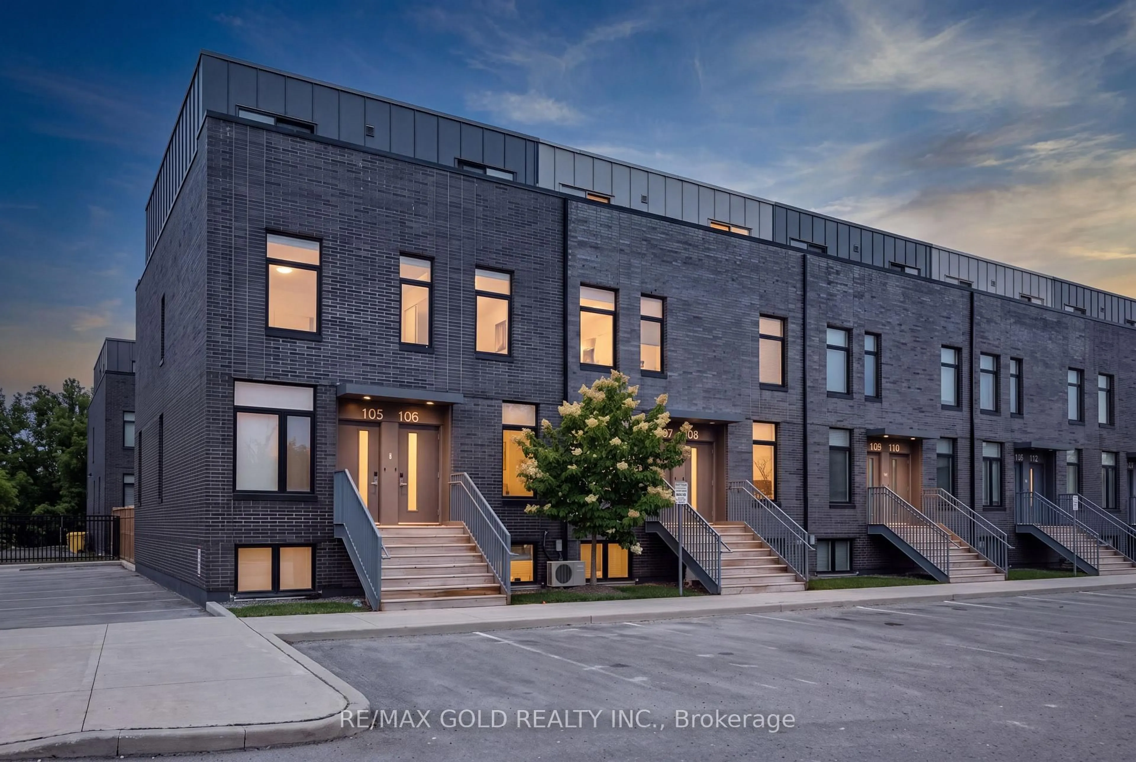 Home with brick exterior material, building for 1780 Simcoe St #106, Oshawa Ontario L1G 0C3