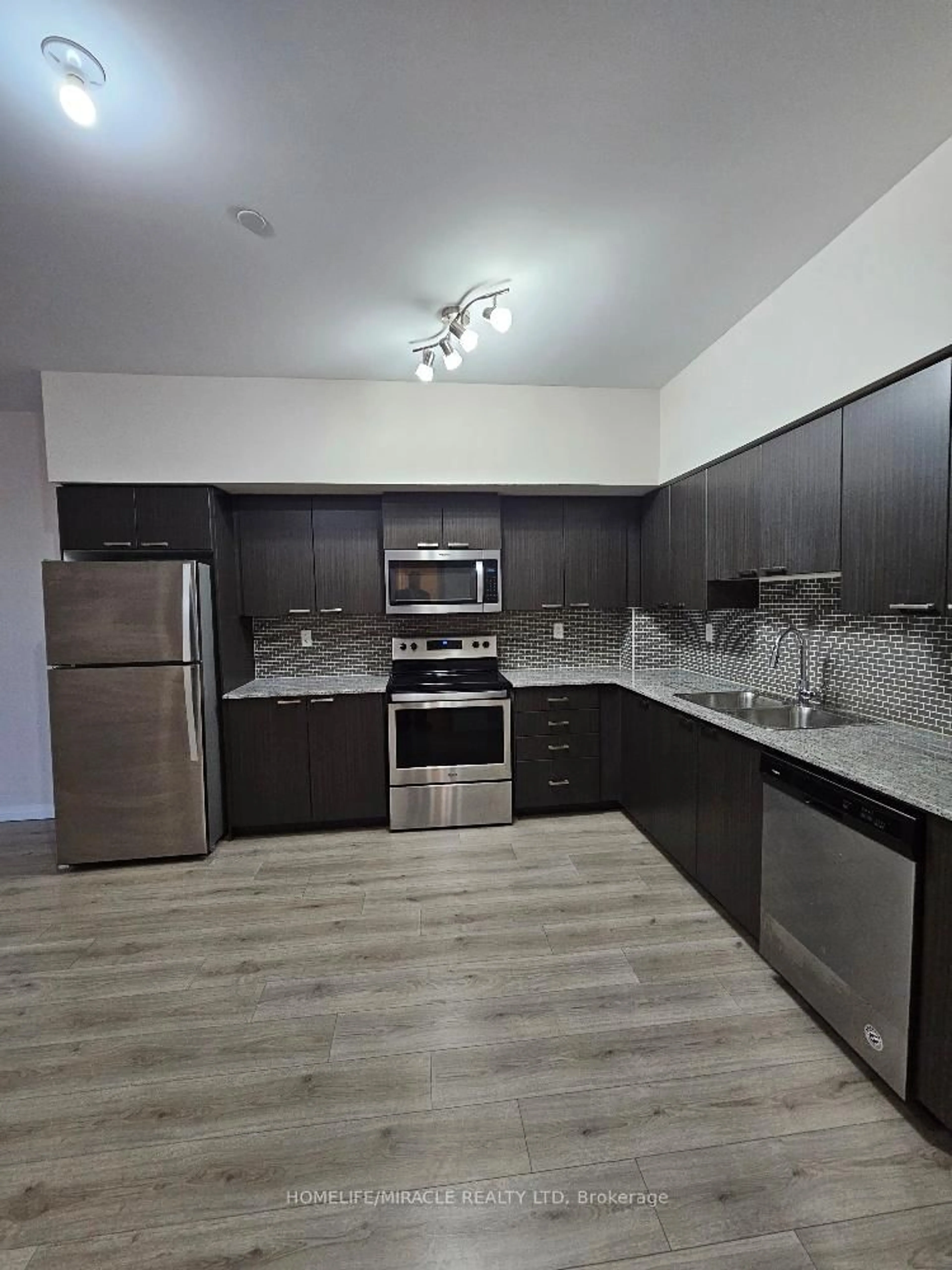 Standard kitchen, unknown for 2152 Lawrence Ave #101, Toronto Ontario M1R 0B5