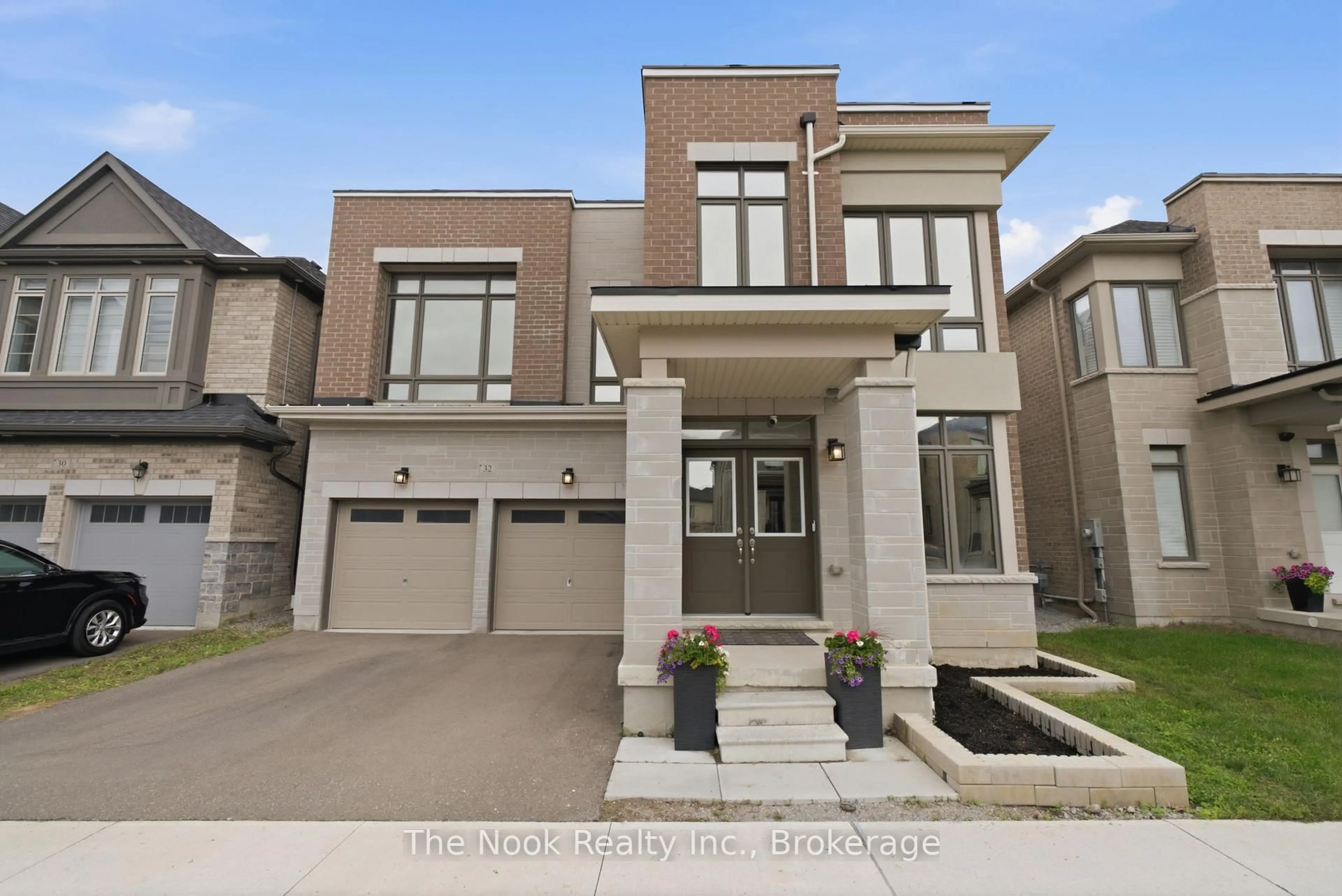 Home with brick exterior material, street for 32 Priory Dr, Whitby Ontario L1P 0L1