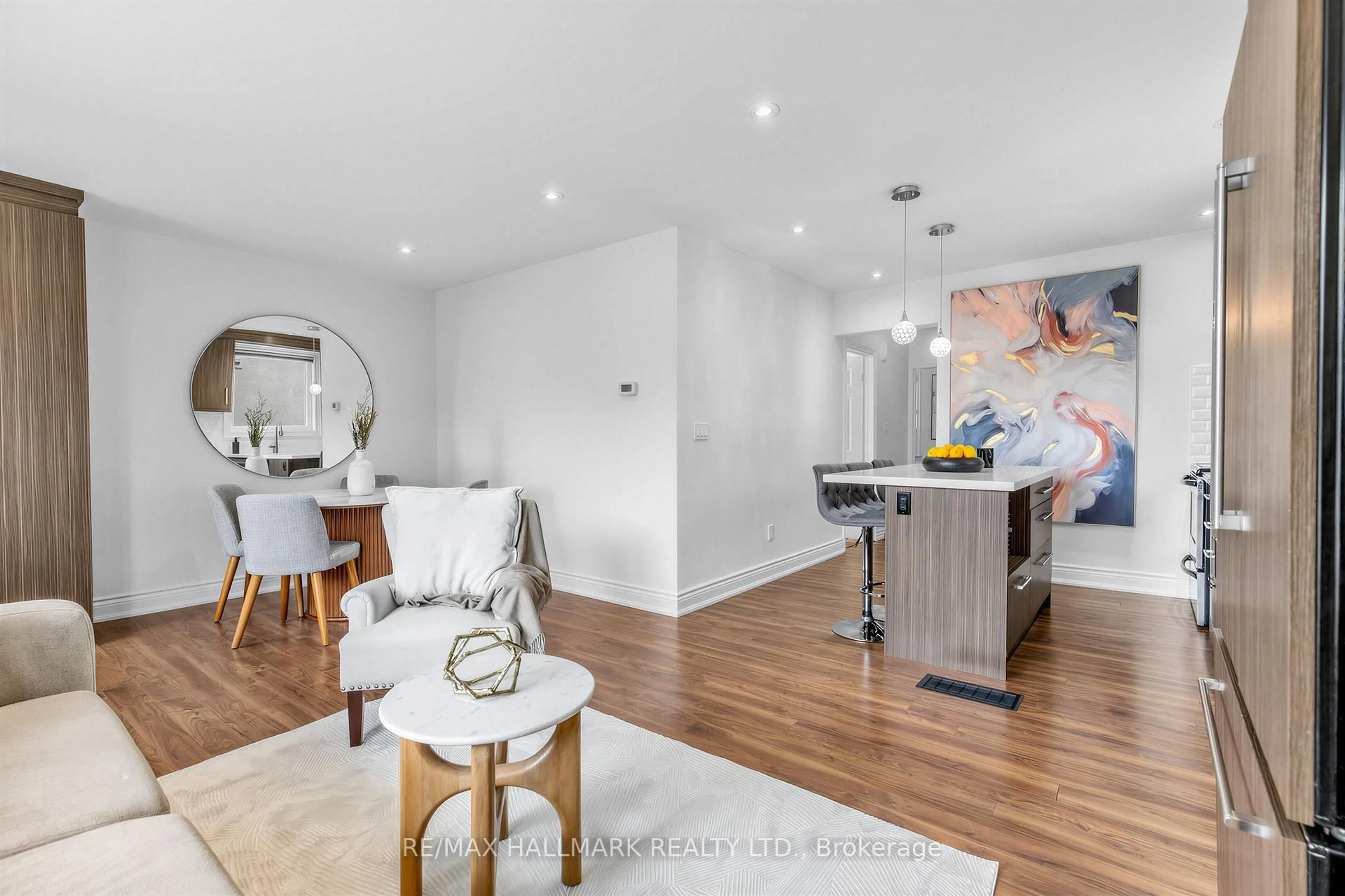 Open concept kitchen, unknown for 66 Holmstead Ave, Toronto Ontario M4B 1T2