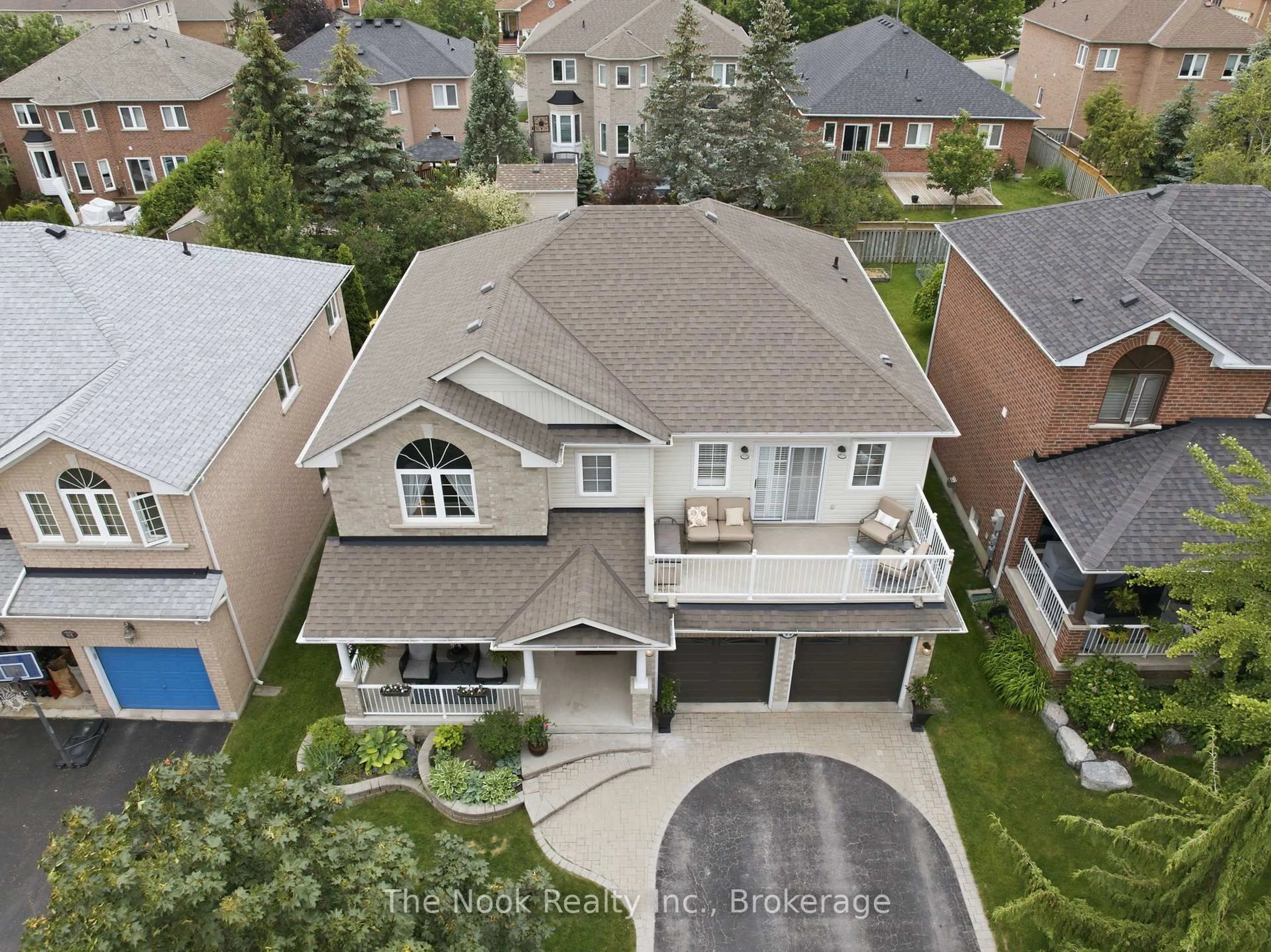 A pic from outside/outdoor area/front of a property/back of a property/a pic from drone, street for 99 Earl Cuddie Blvd, Scugog Ontario L9L 1T3