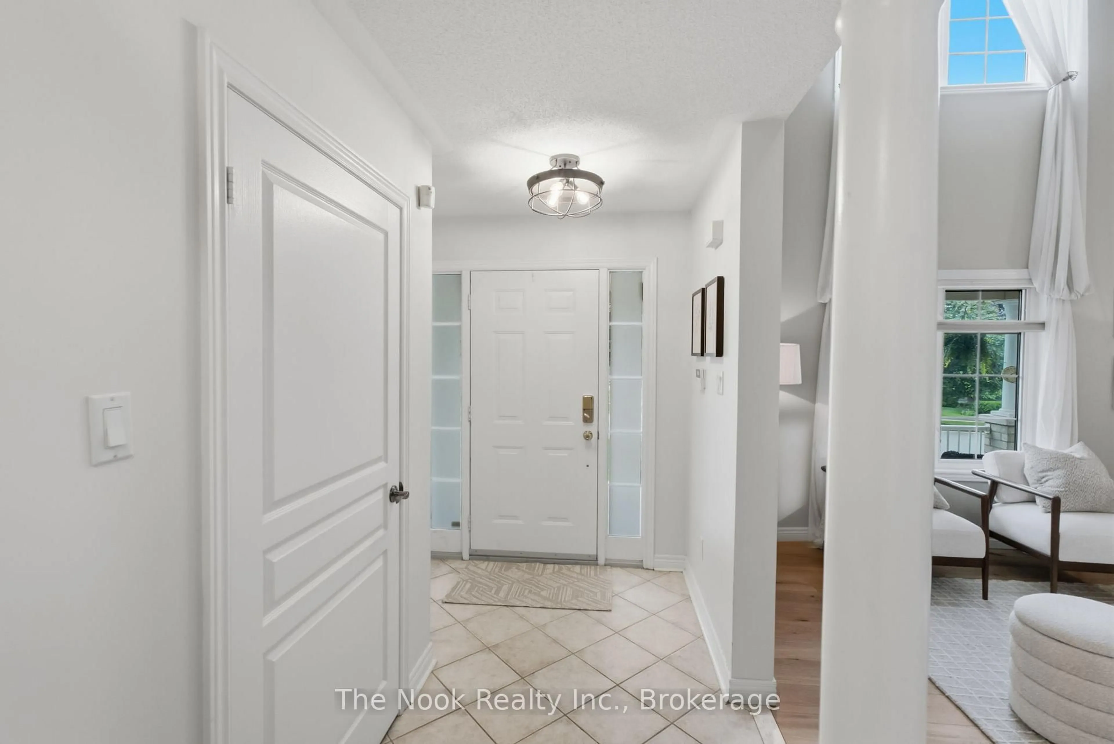 Indoor entryway for 99 Earl Cuddie Blvd, Scugog Ontario L9L 1T3