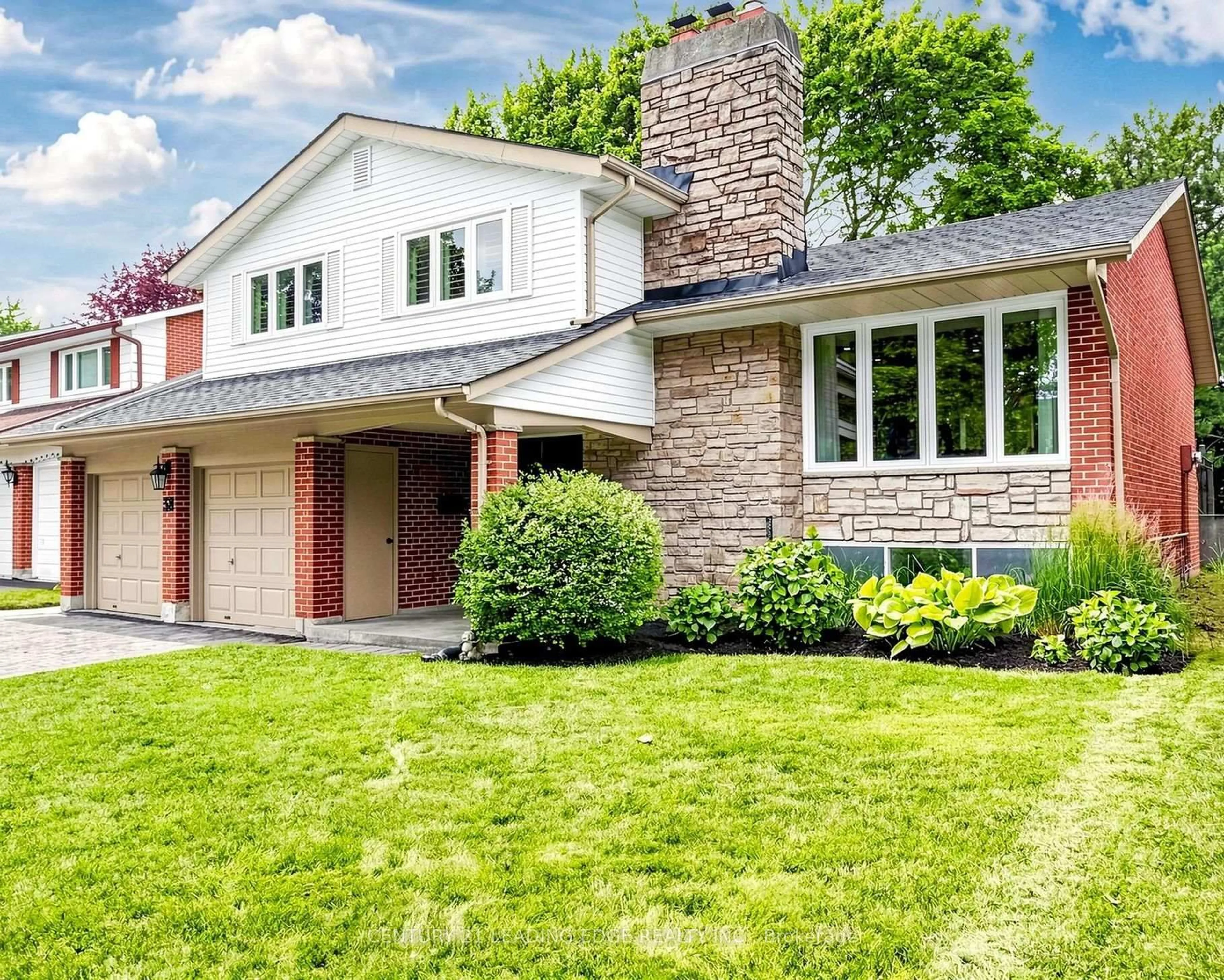 Home with brick exterior material, street for 38 Sheldonbury Cres, Toronto Ontario M1W 1K9
