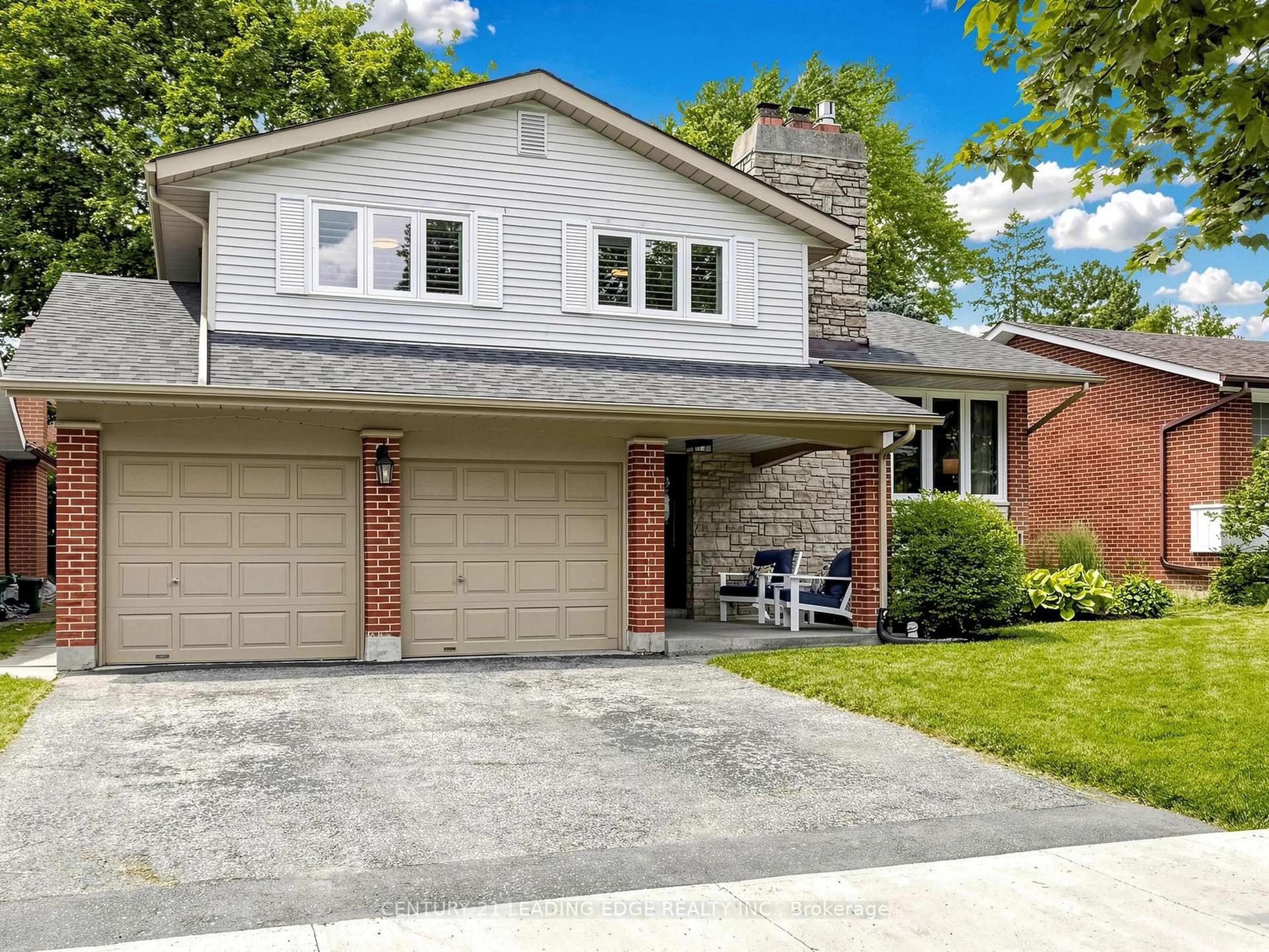 Home with brick exterior material, street for 38 Sheldonbury Cres, Toronto Ontario M1W 1K9