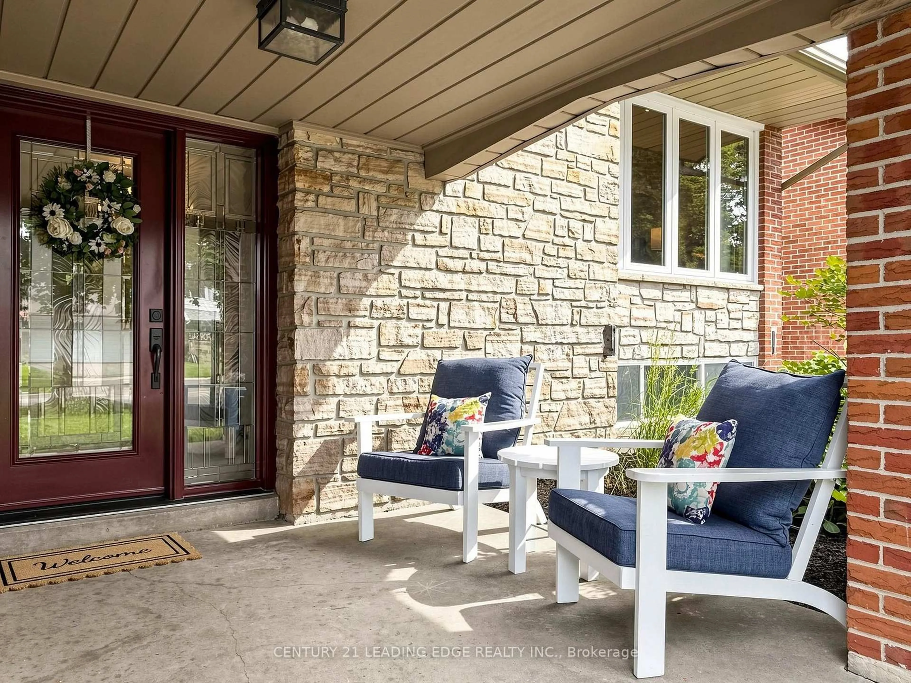 Patio, street for 38 Sheldonbury Cres, Toronto Ontario M1W 1K9