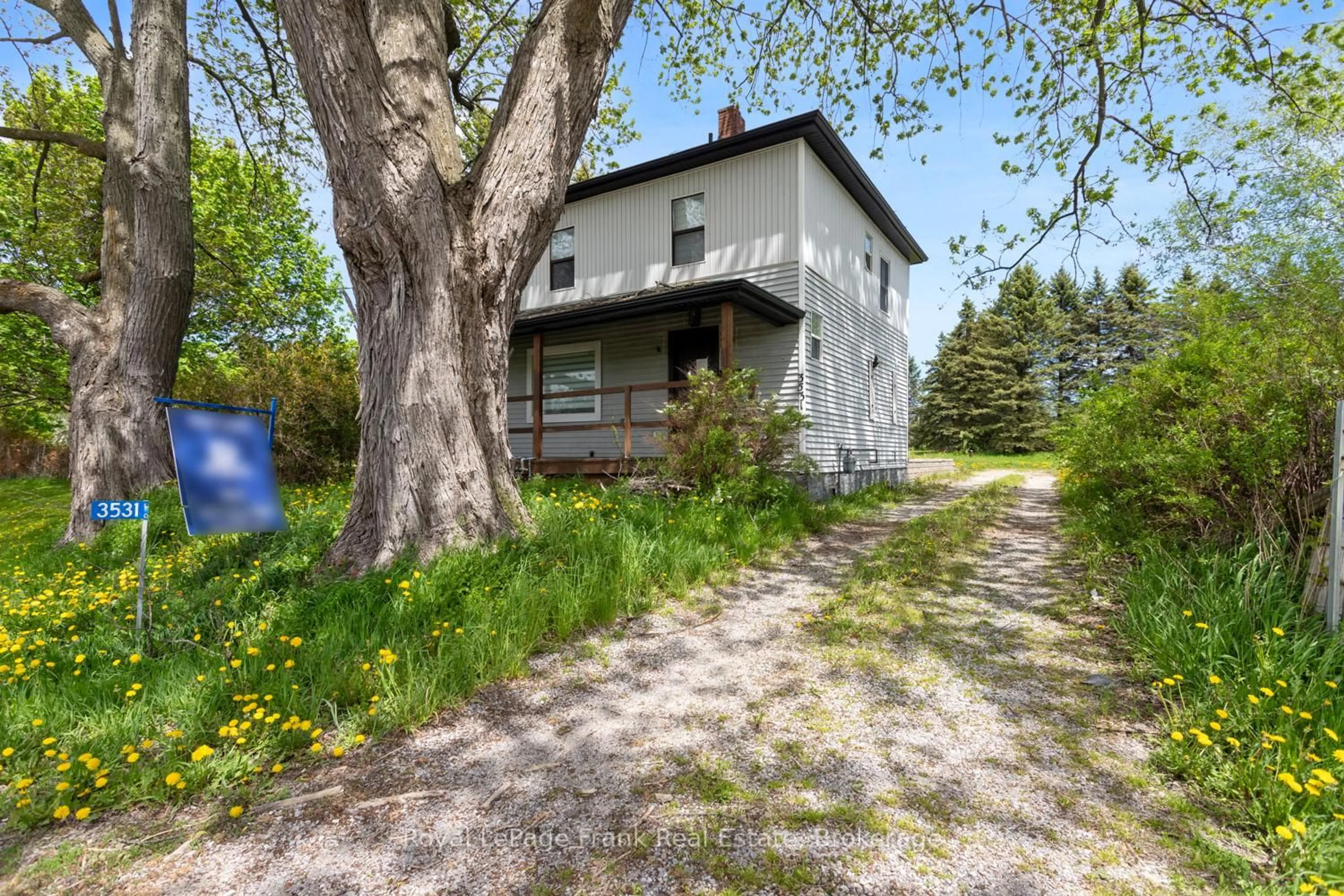 Unknown for 3531 Simcoe St, Oshawa Ontario L1H 7K4