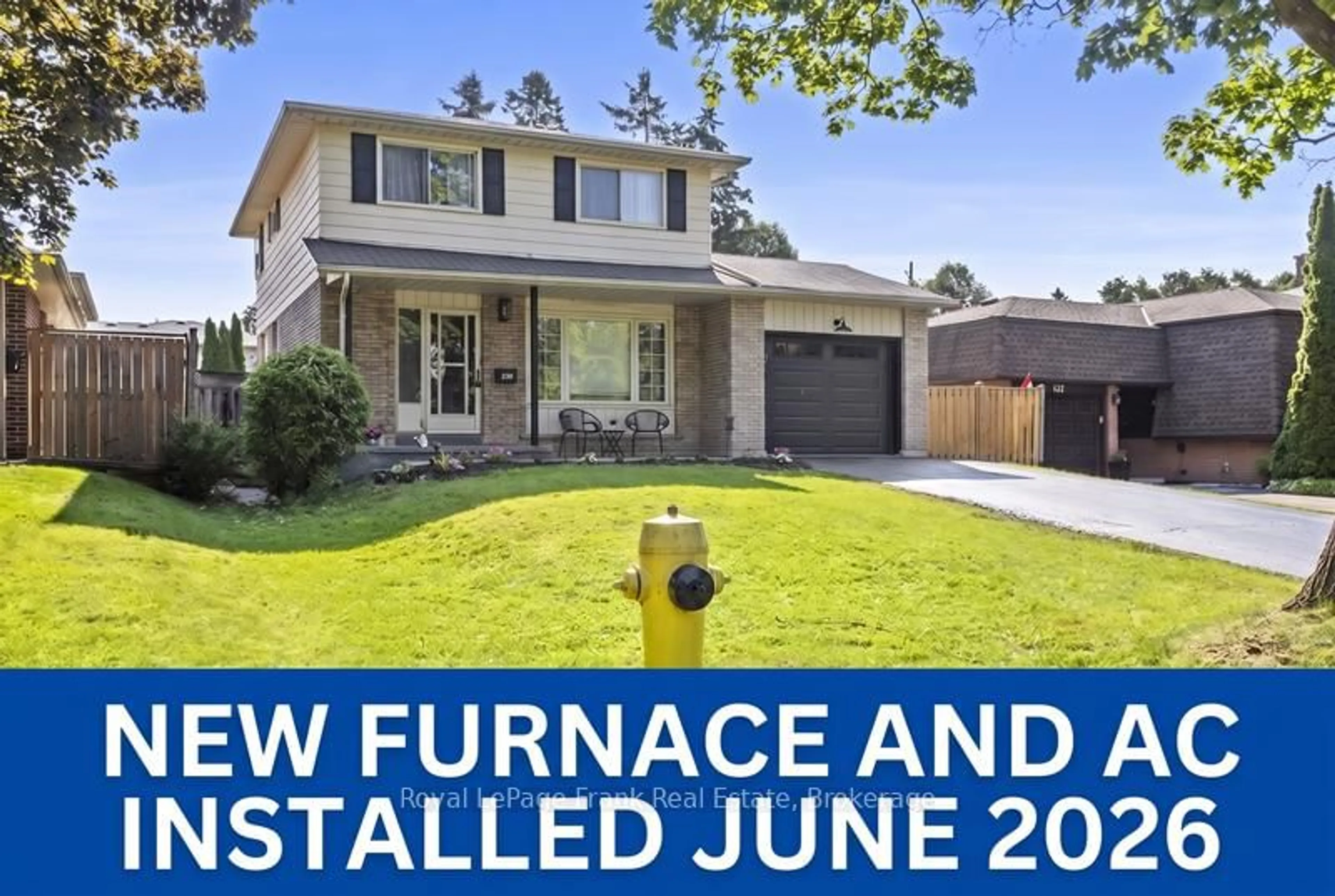 Home with vinyl exterior material, street for 449 Lanark Dr, Oshawa Ontario L1J 5W8