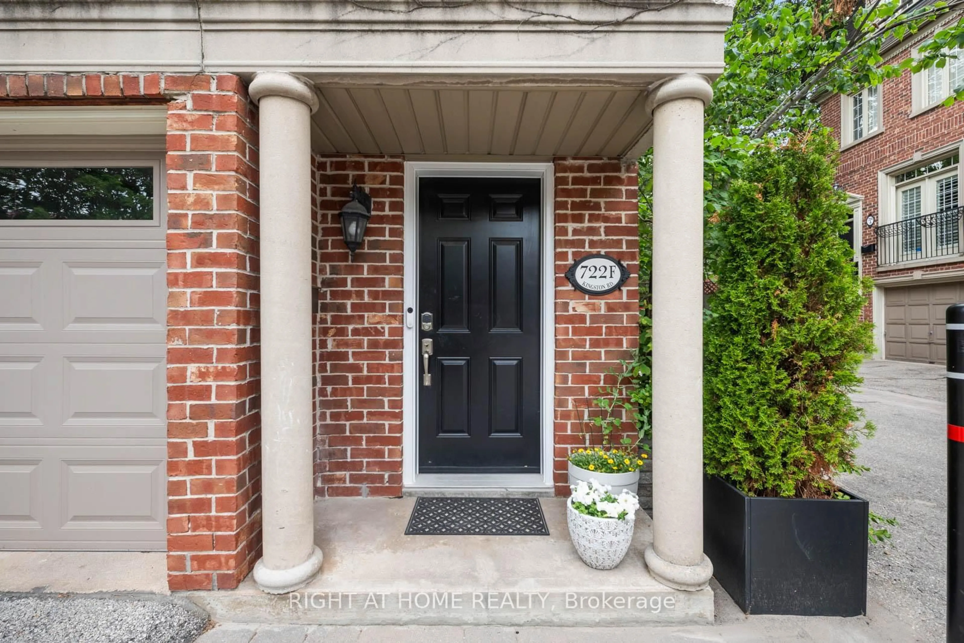 Home with brick exterior material, street for 722F Kingston Rd, Toronto Ontario M4E 1R7