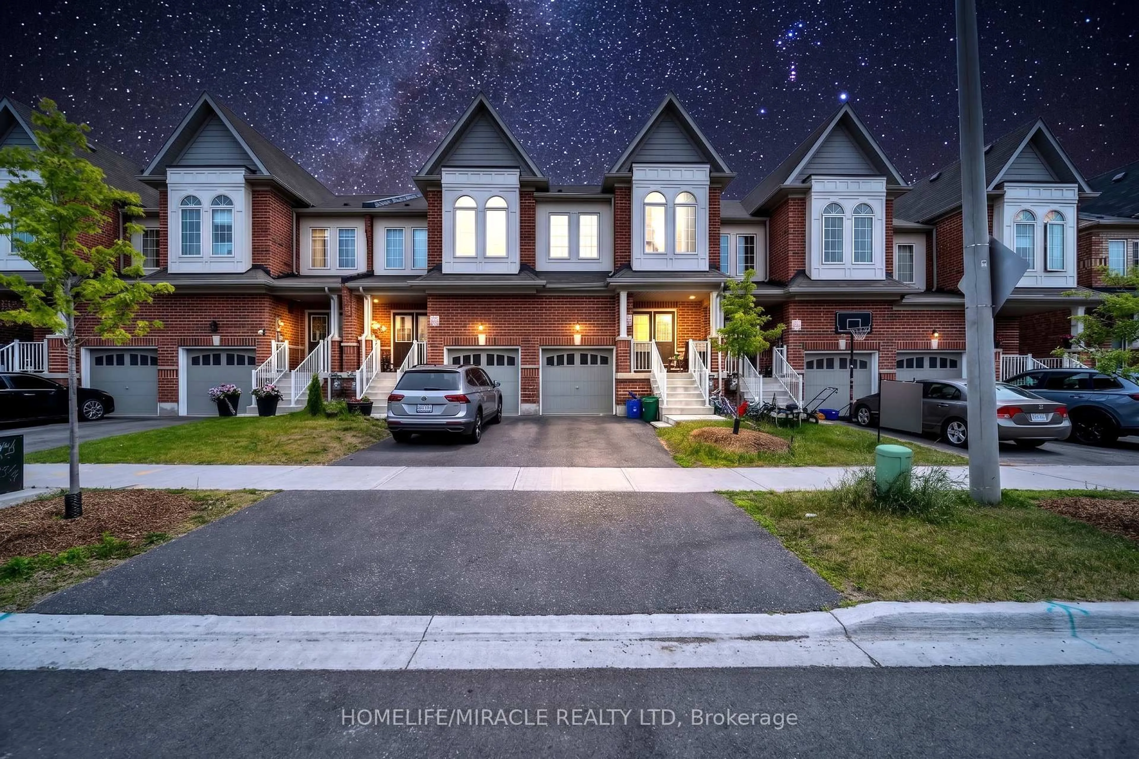Home with brick exterior material, street for 1195 Kettering Dr, Oshawa Ontario L1K 1A6