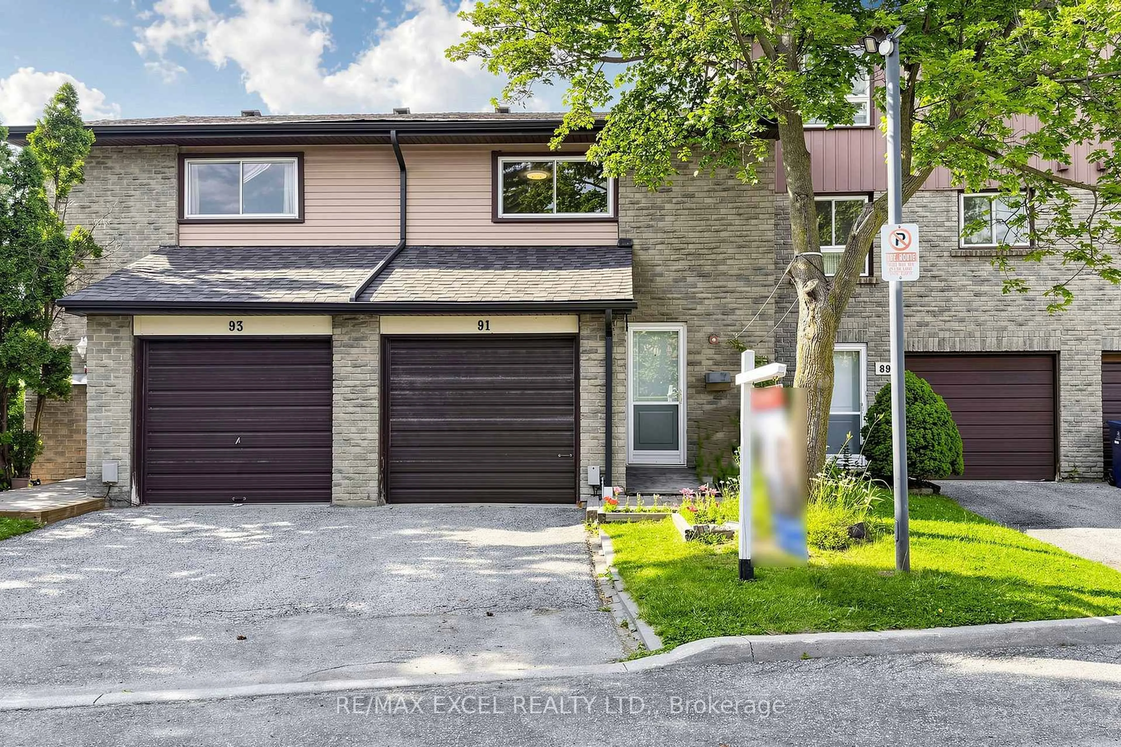 Home with brick exterior material, street for 1131 Sandhurst Circ #91, Toronto Ontario M1V 1V5