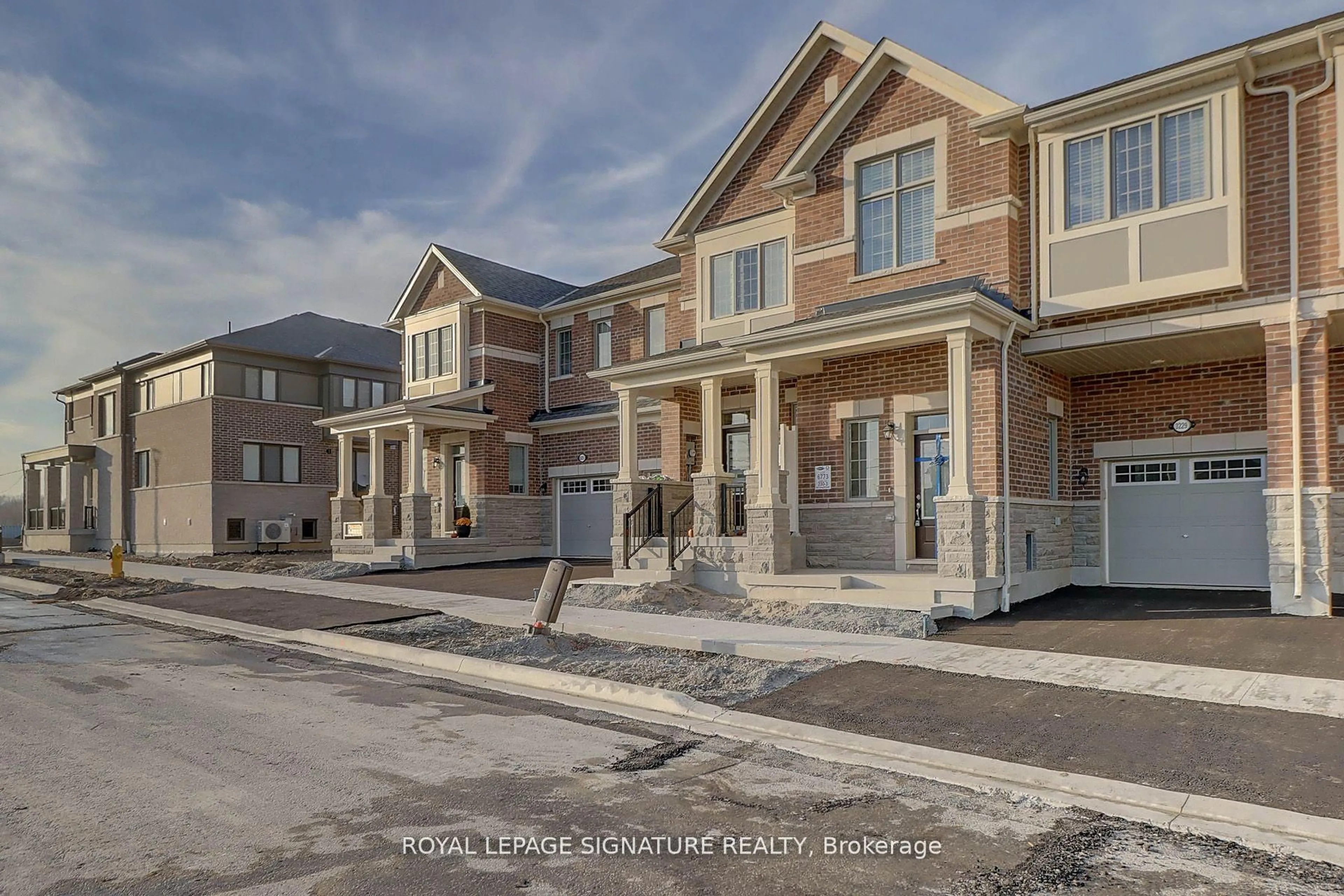 Unknown for 3229 Chimney Swift Cres, Pickering Ontario L1X 0N3
