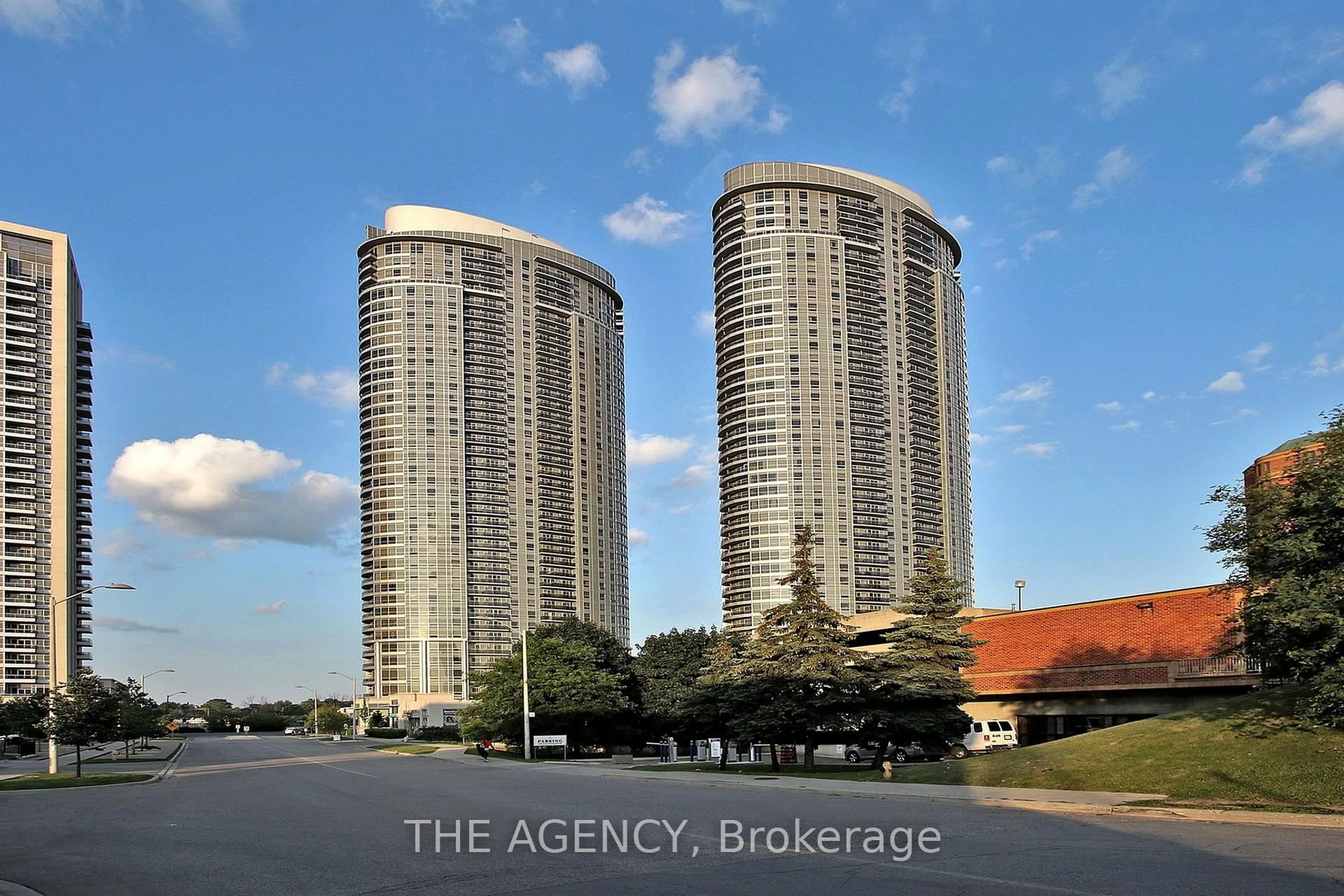 Unknown for 135 Village Green Sq #1015, Toronto Ontario M1S 0G4