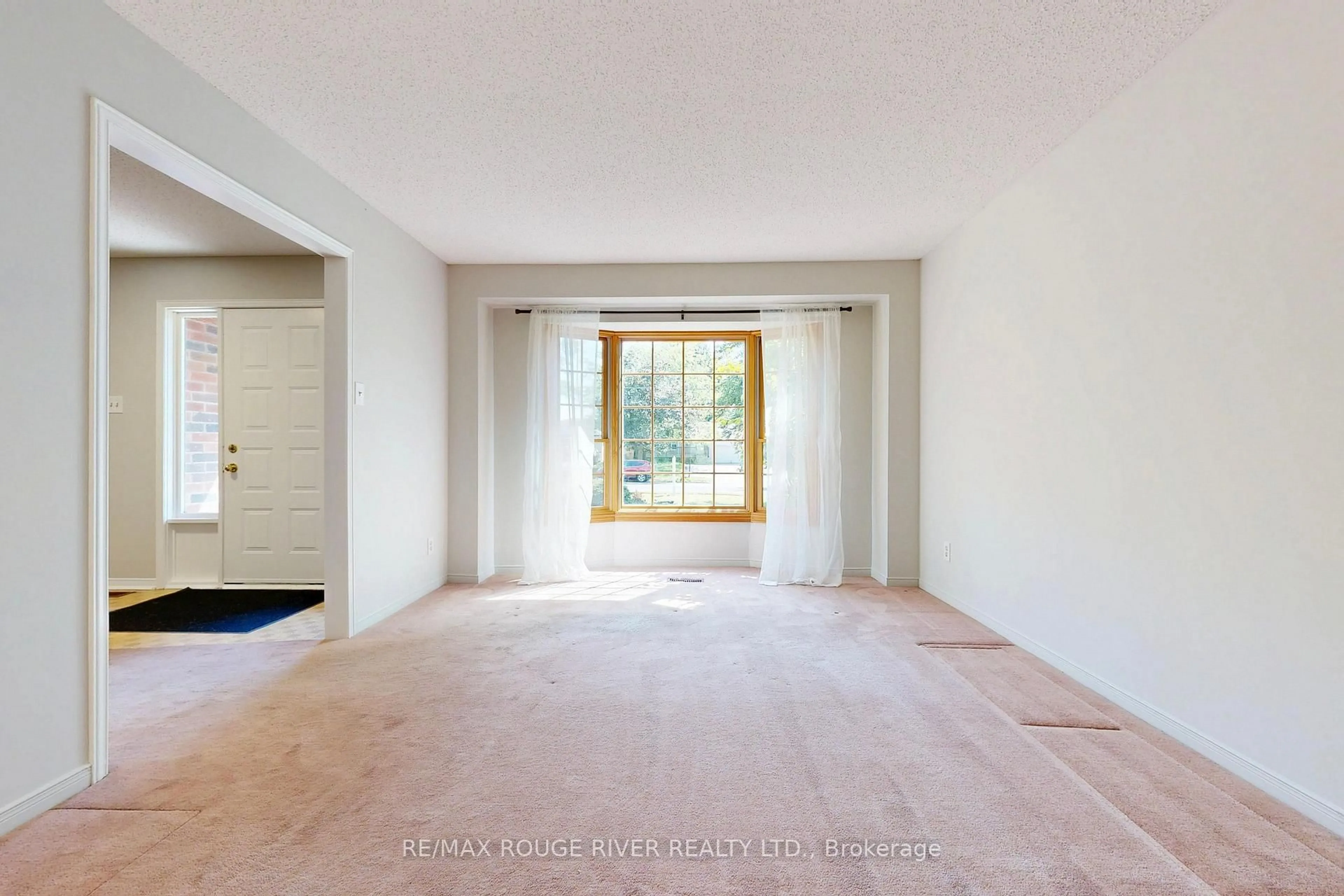 A pic of a room for 158 Centennial Rd, Toronto Ontario M1C 1Z5