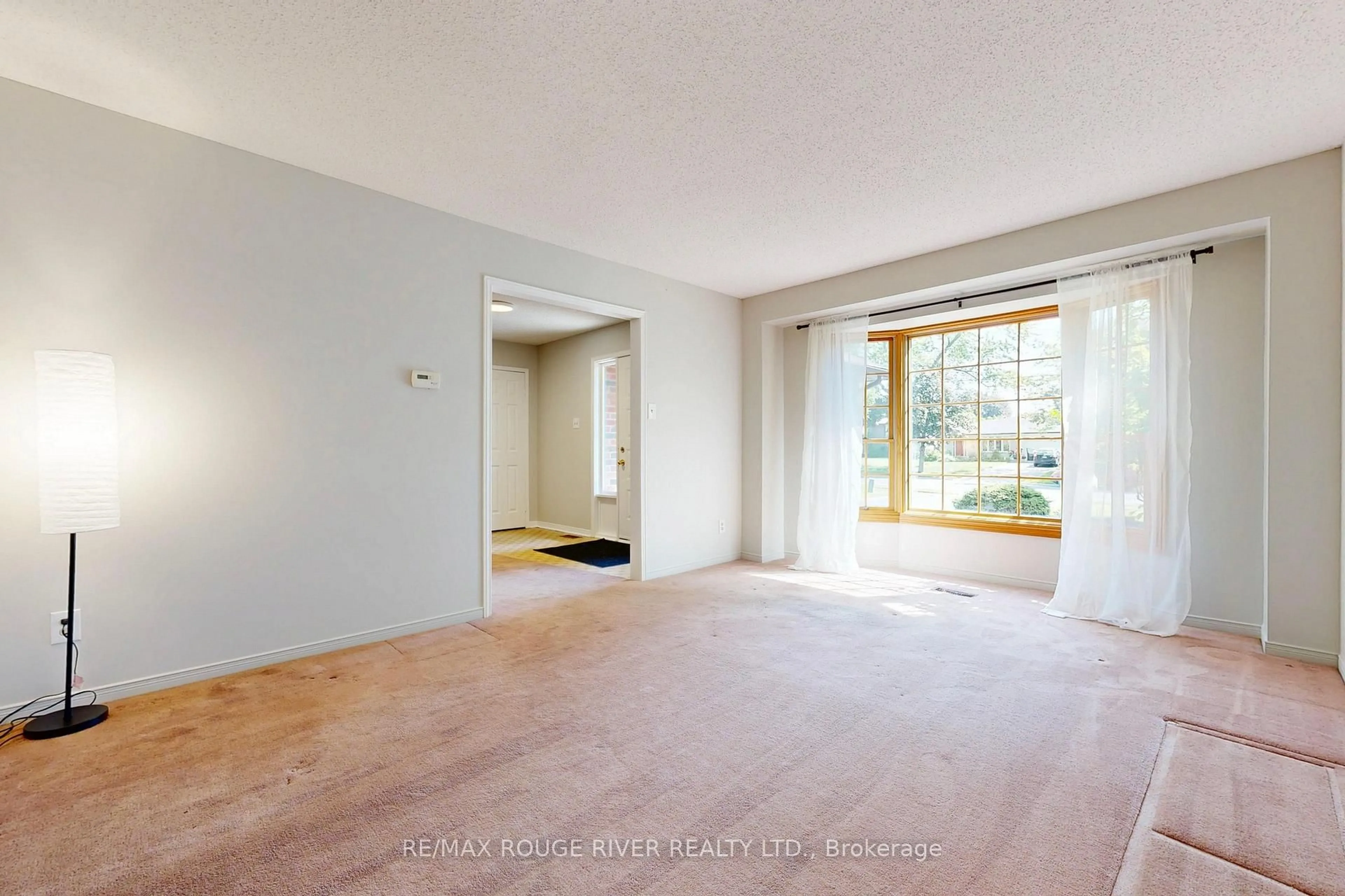 A pic of a room for 158 Centennial Rd, Toronto Ontario M1C 1Z5