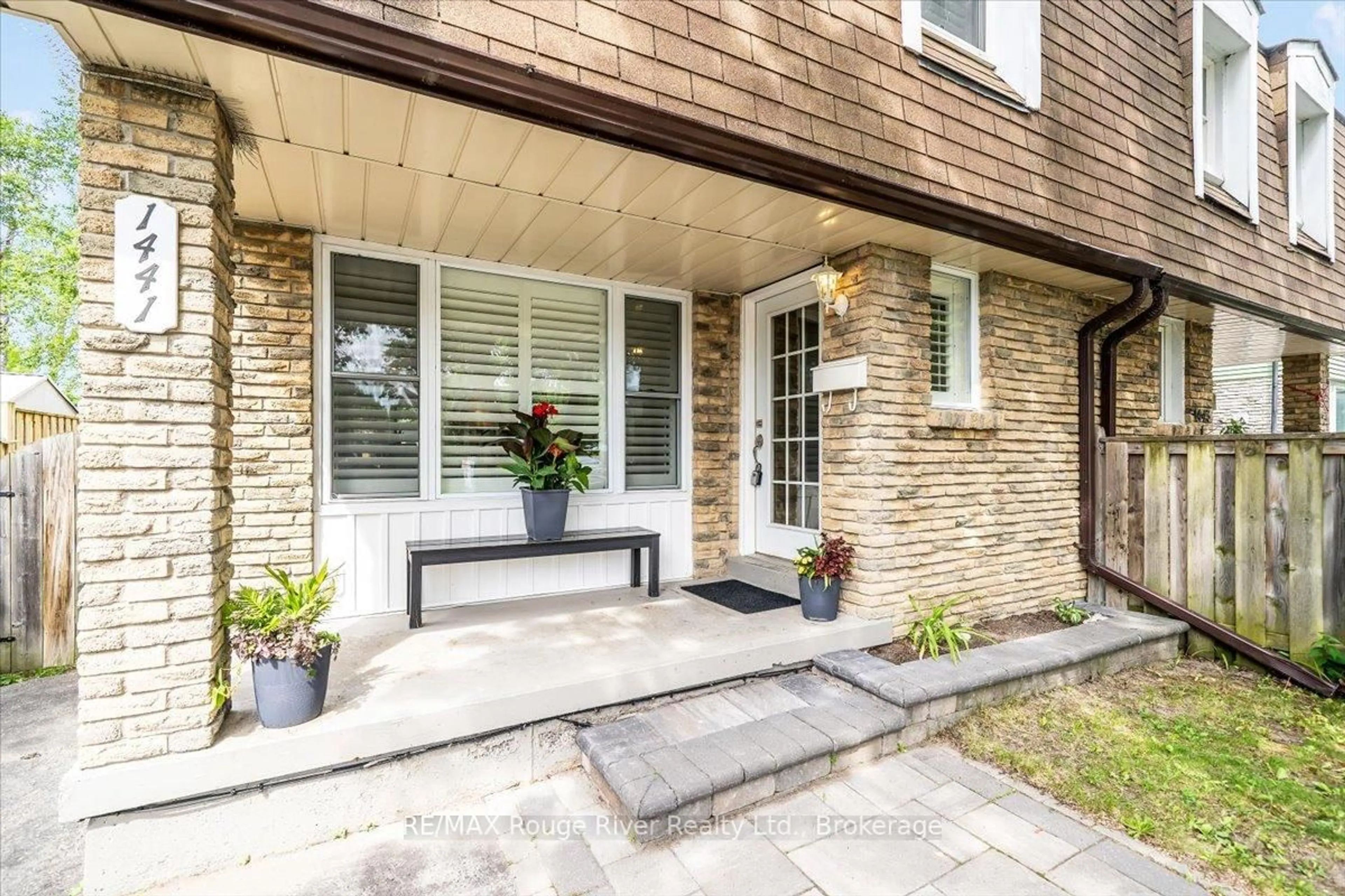 Unknown for 1441 Wecker Dr, Oshawa Ontario L1J 6N1