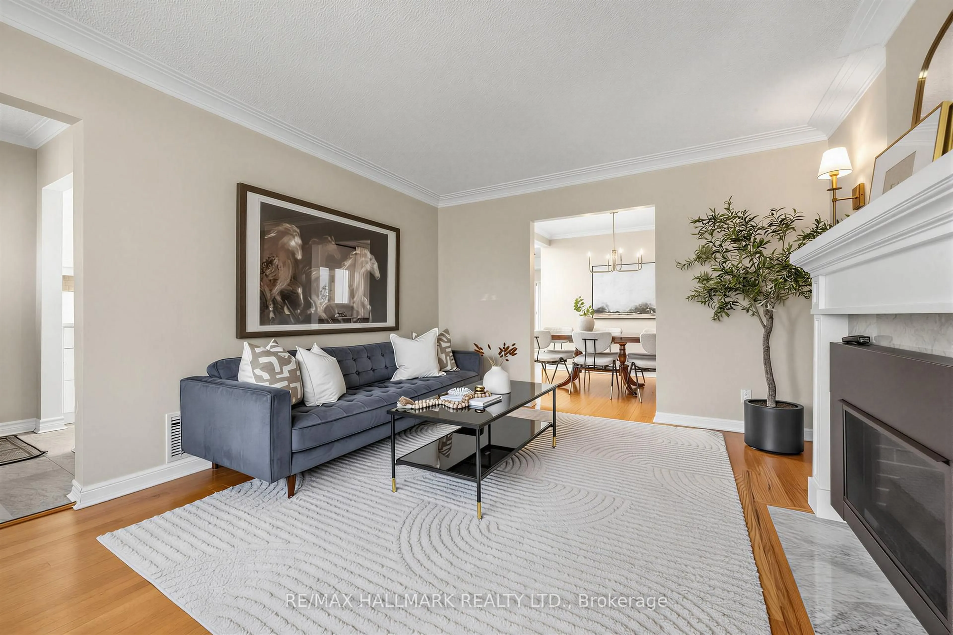 Living room with furniture, unknown for 16 Crestland Ave, Toronto Ontario M4C 3L1