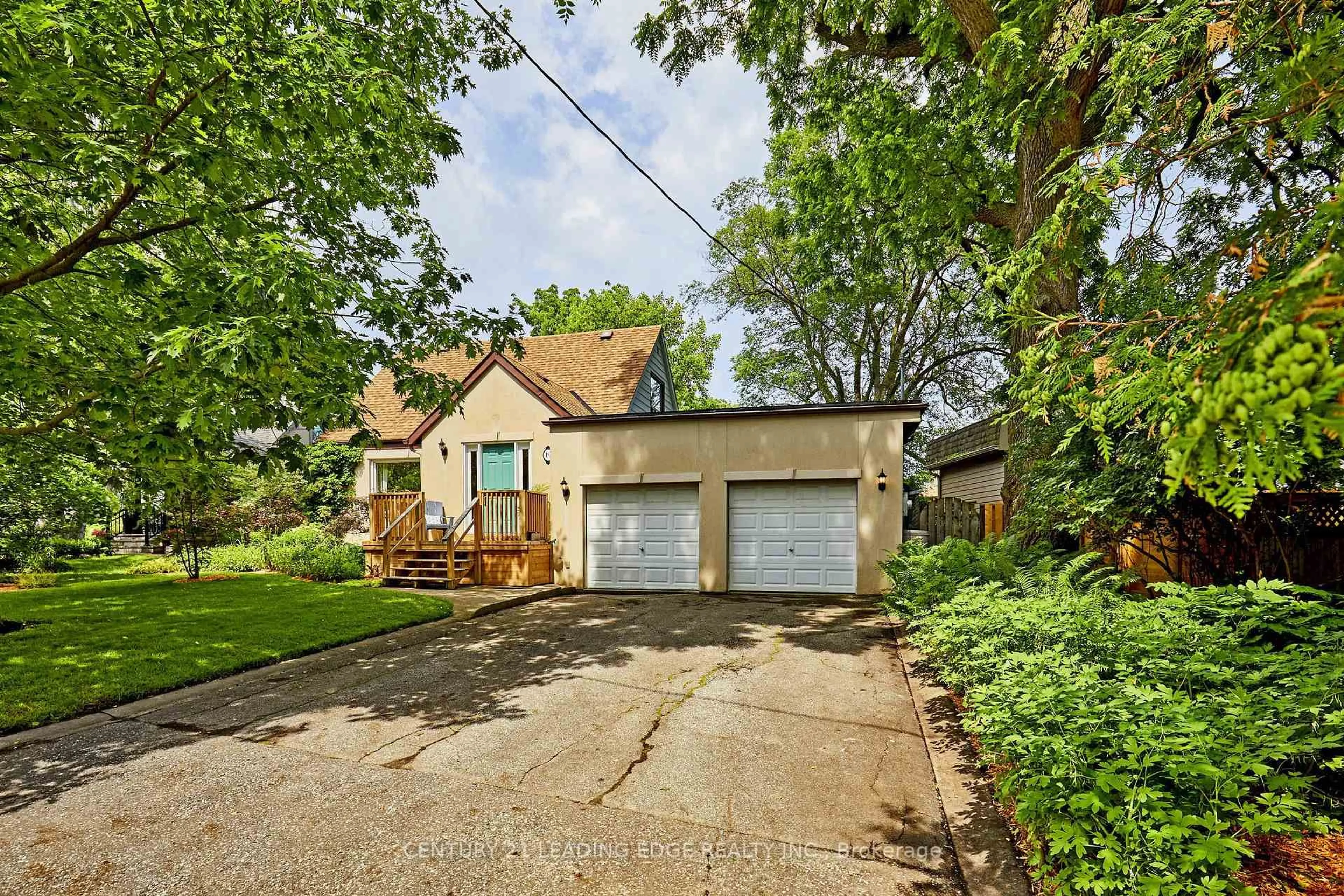 Unknown for 19 Scarboro Cres, Toronto Ontario M1M 2J3