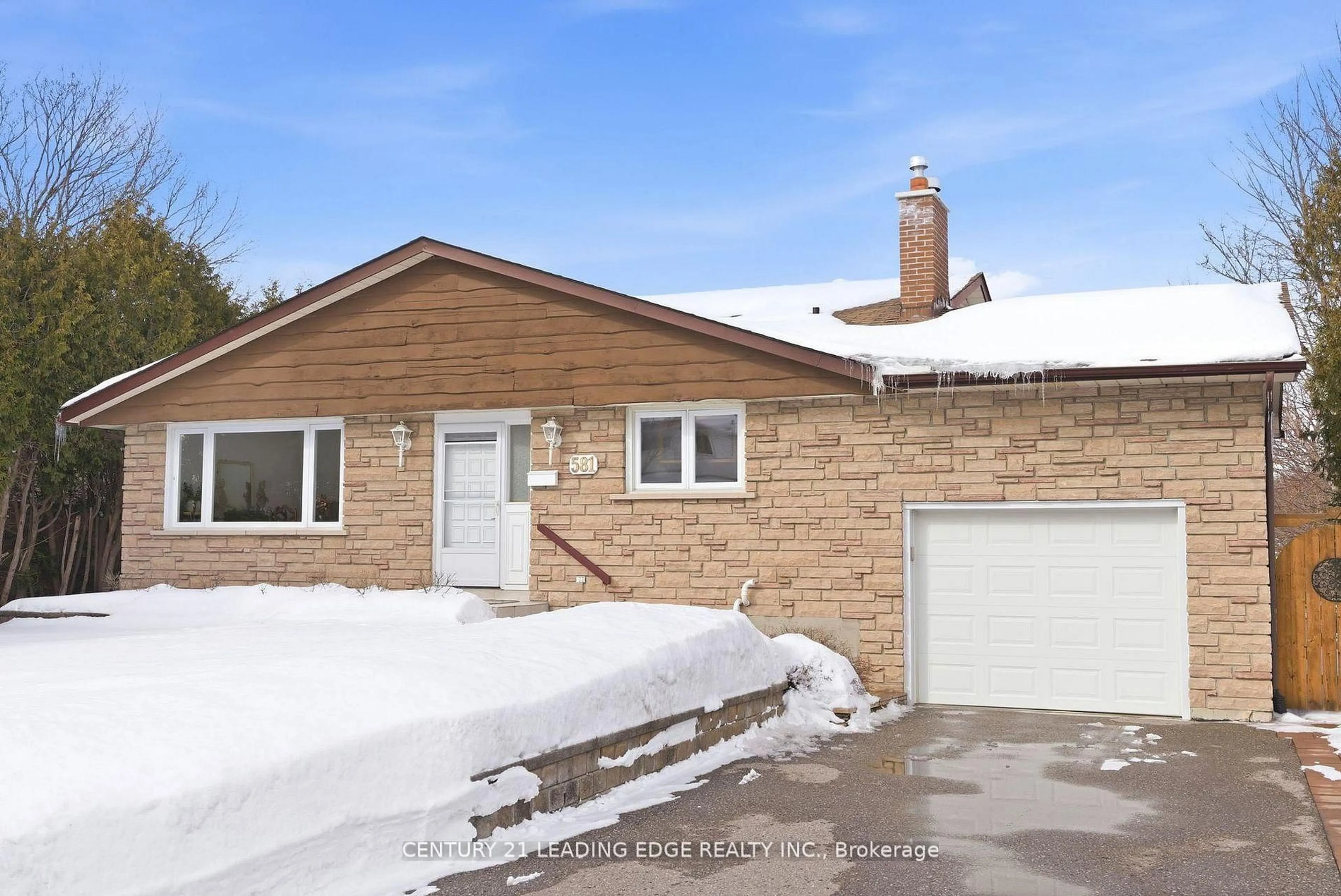 Home with vinyl exterior material, street for 581 Arnhem Dr, Oshawa Ontario L1G 2J7