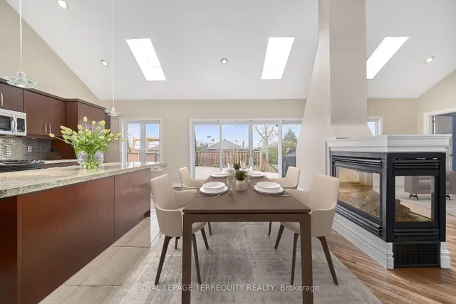 1449 Rosebank Rd, Pickering 5